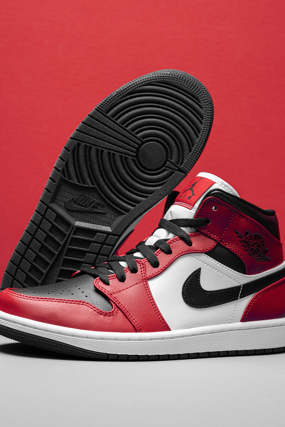 Jordan 1 Chicago Wallpapers Wallpaper Cave