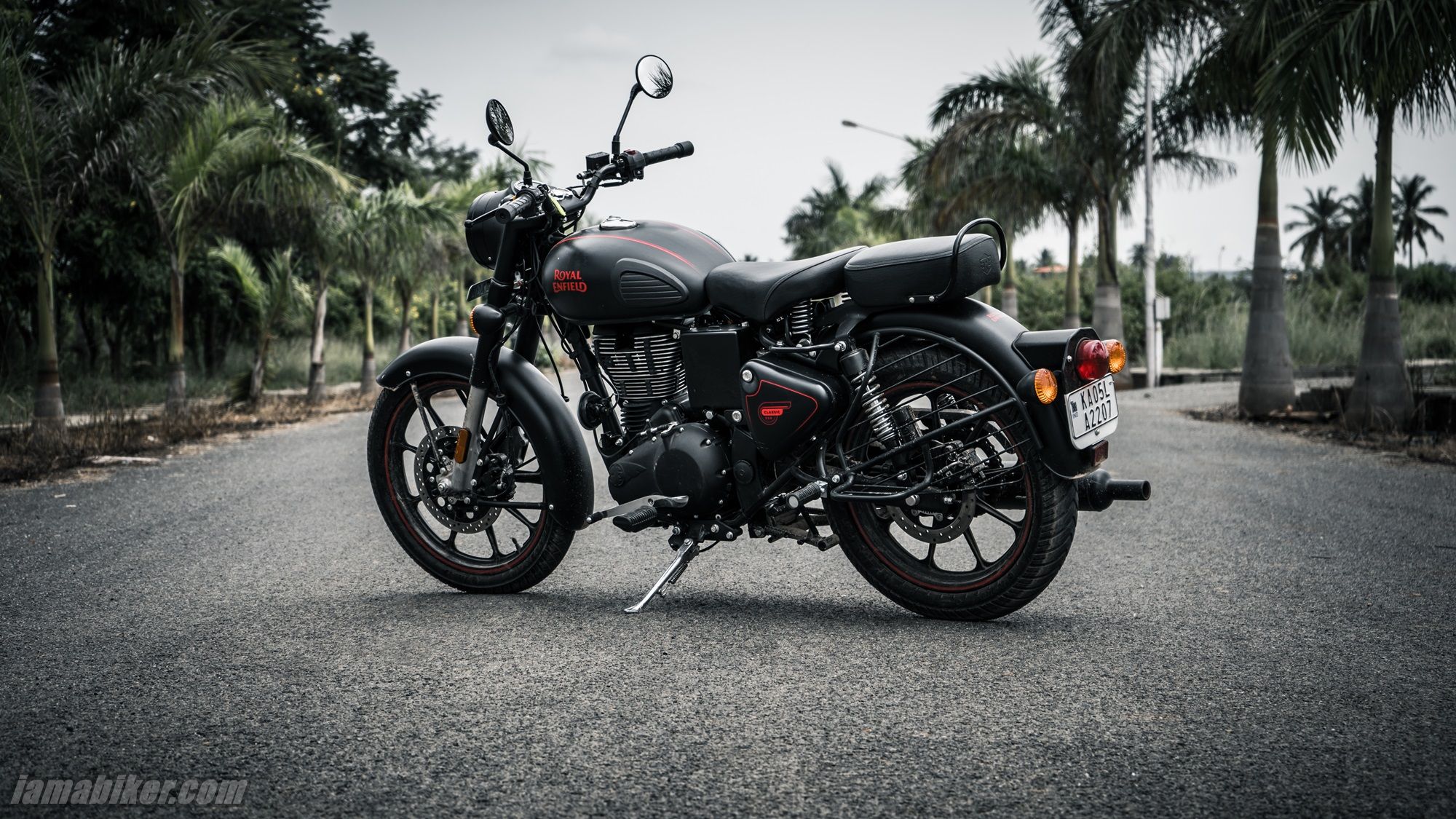 Royal Enfield Classic 350 Stealth Black Wallpapers Wallpaper Cave