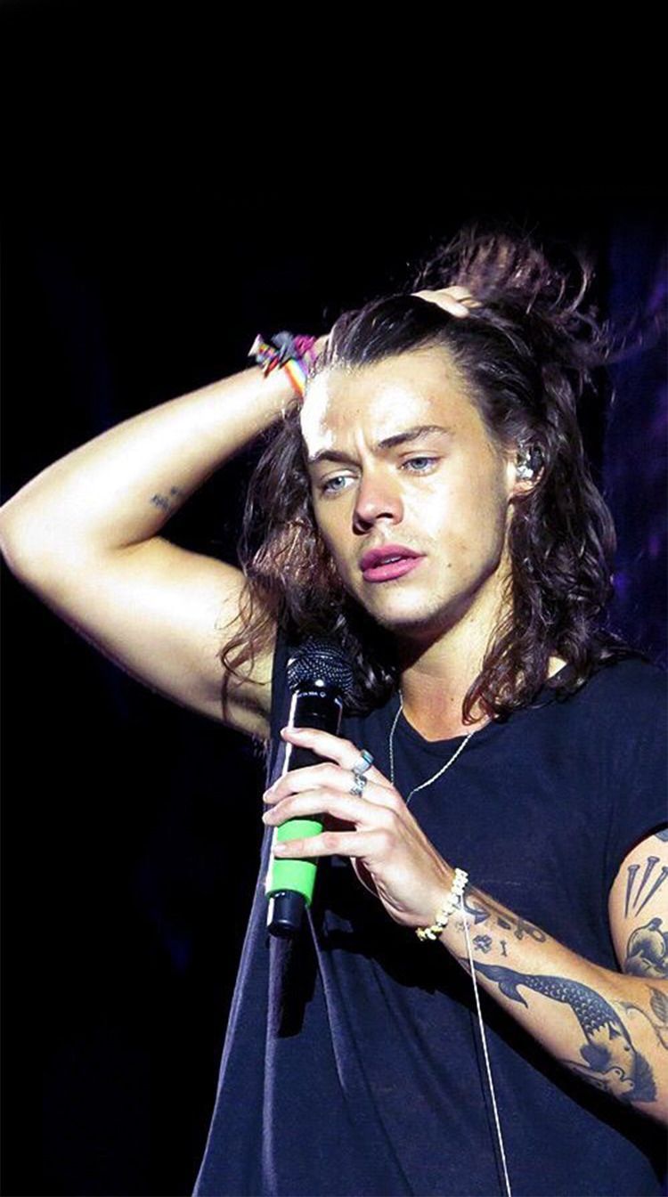 Long Hair Harry Styles Wallpapers Wallpaper Cave