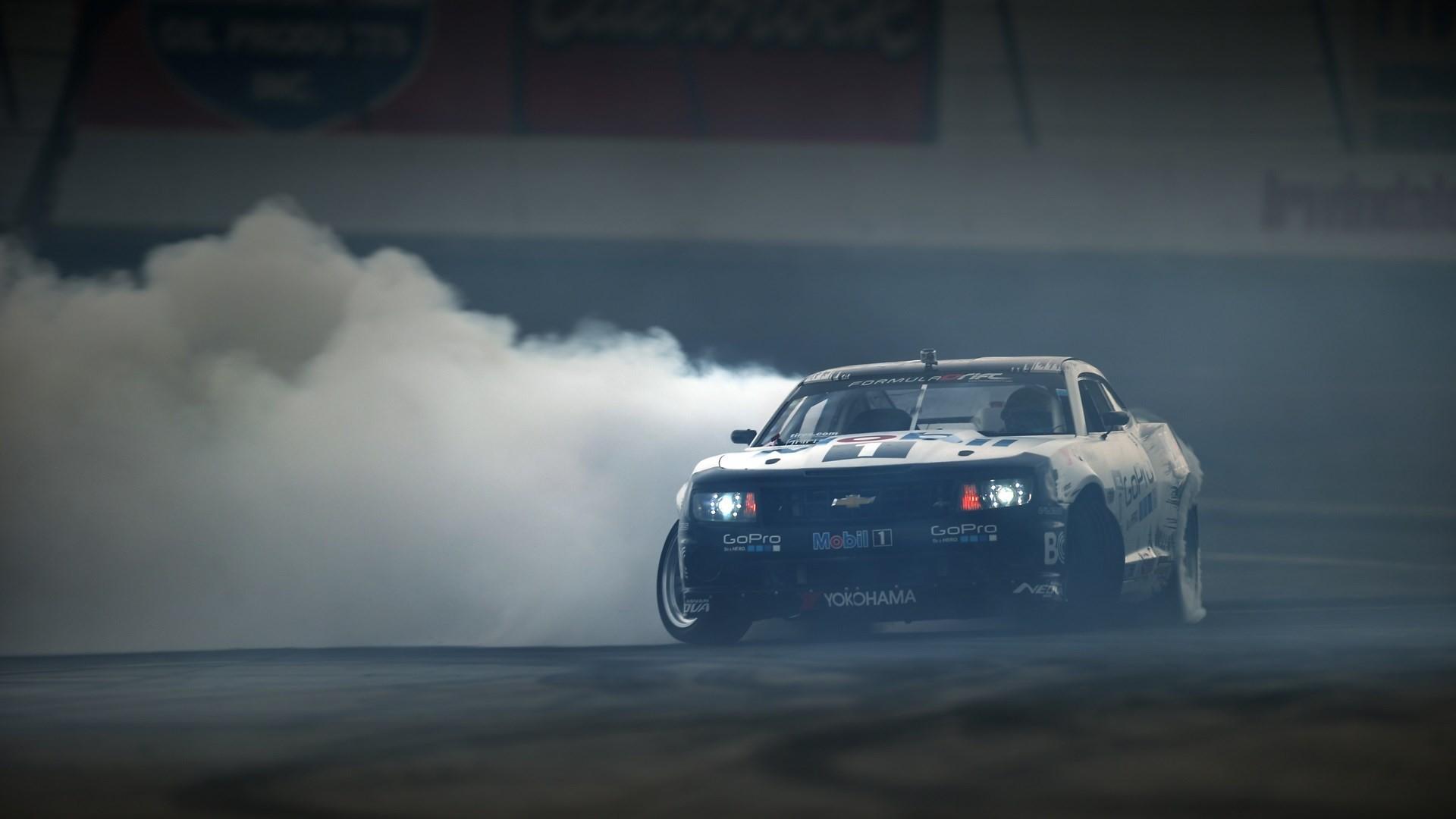 Car Tire Smoke Wallpapers Wallpaper Cave
