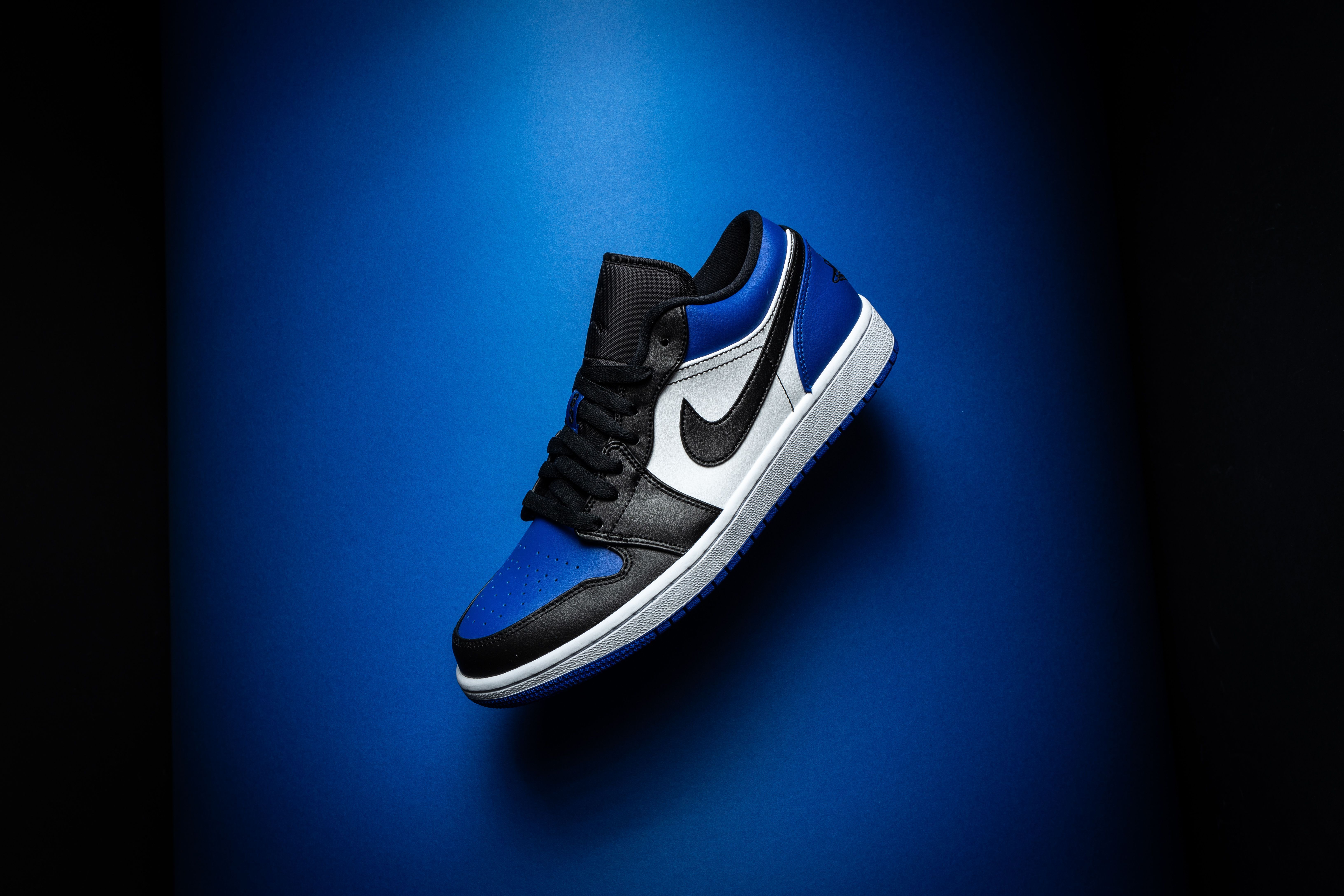 Air Jordan 1 Retro Blue Wallpapers Wallpaper Cave