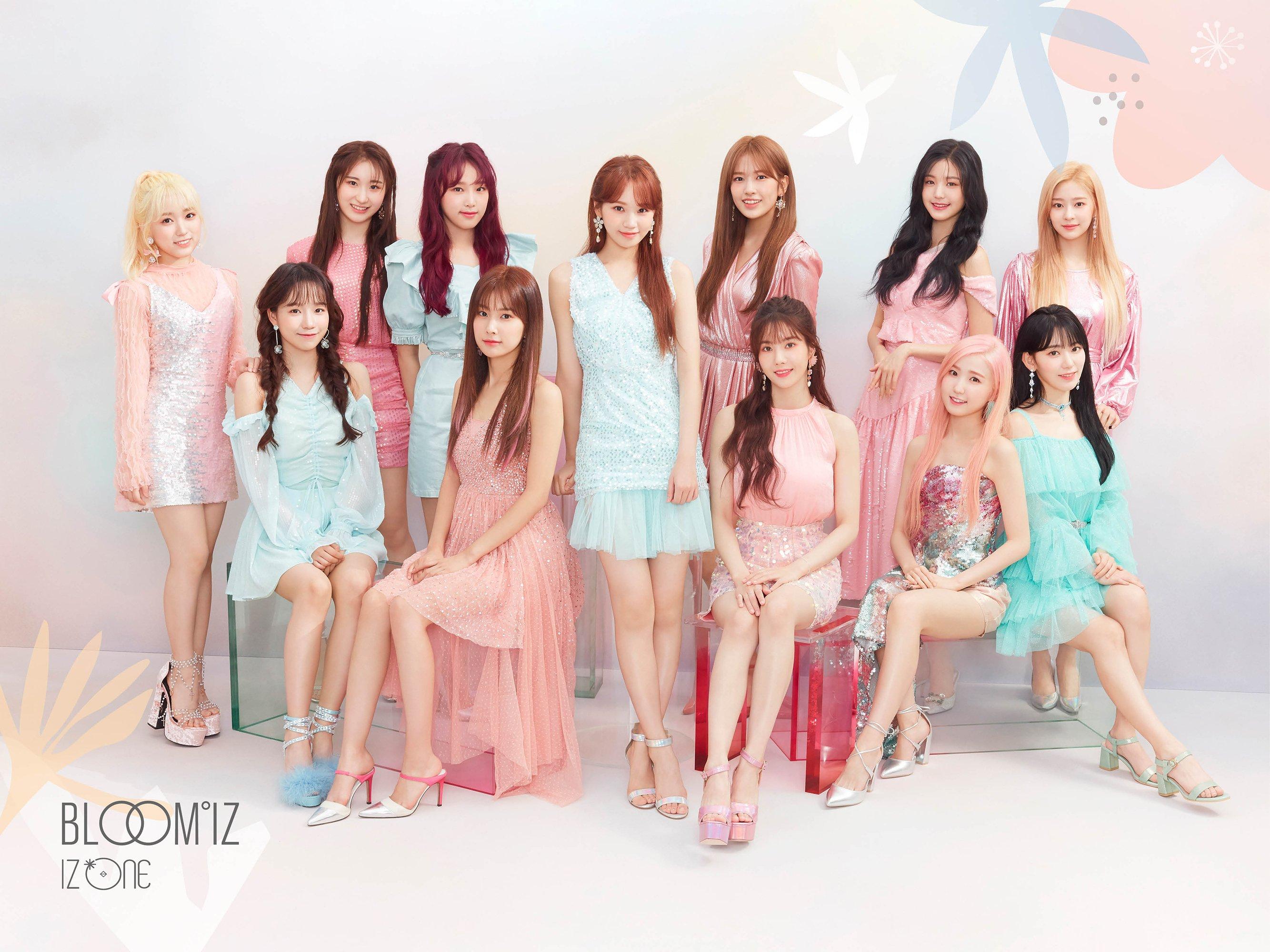 IZone Desktop Wallpaper