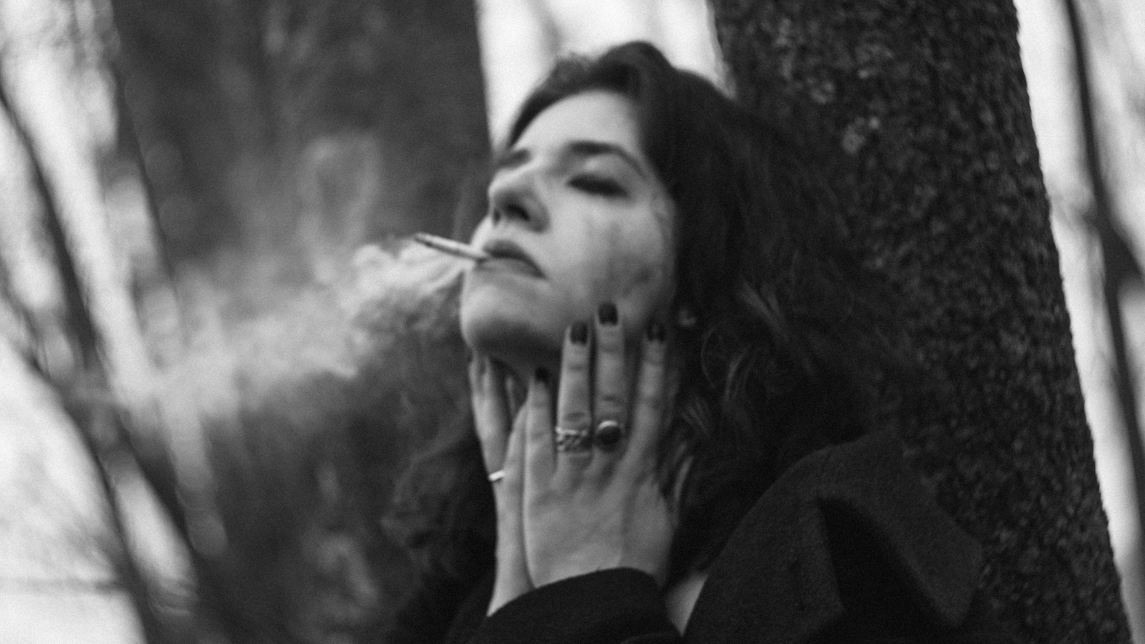 Dark Girl Smoke Wallpapers Wallpaper Cave