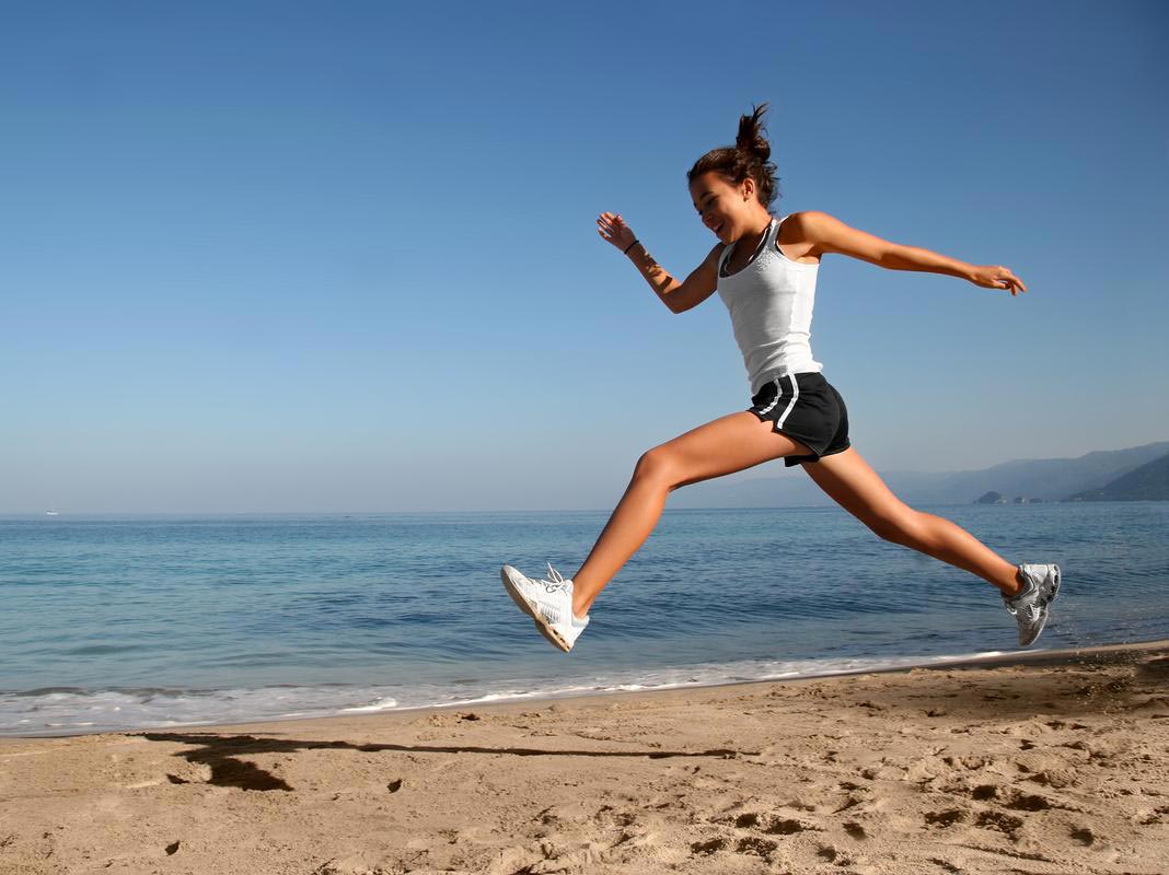 Girl Jogging Wallpapers Wallpaper Cave