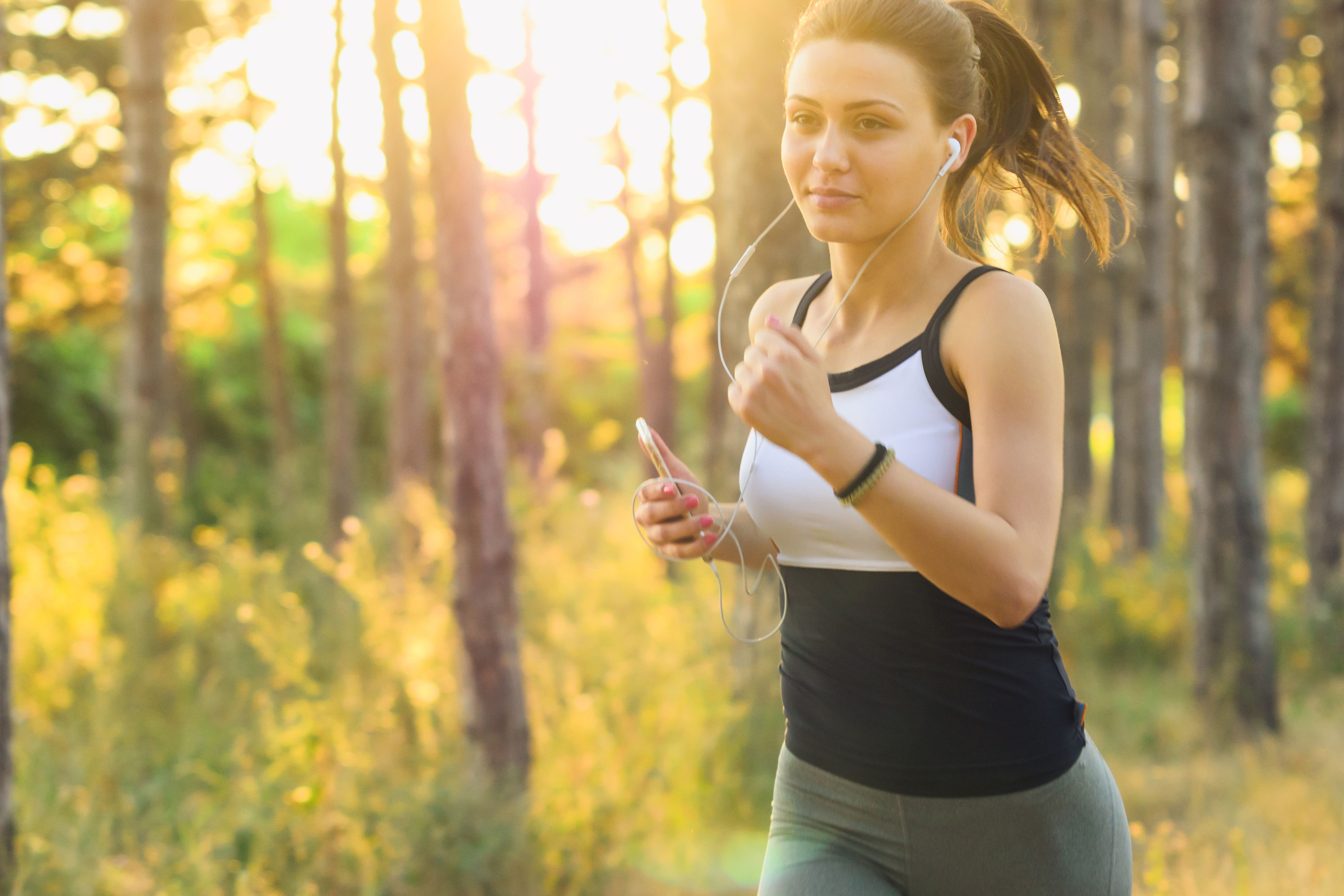 Girl Jogging Wallpapers Wallpaper Cave