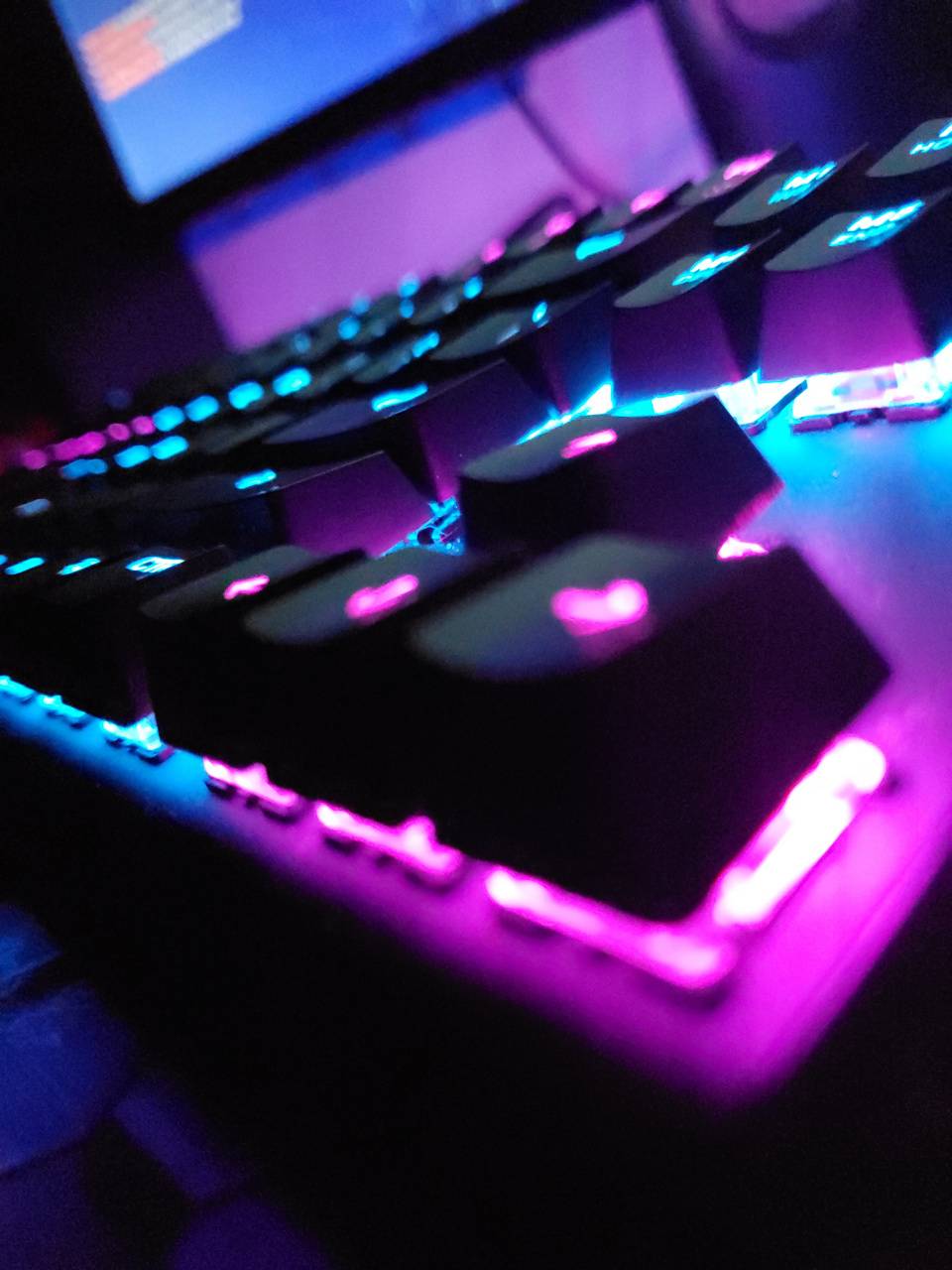 Rgb Keyboard Wallpaper 4k Gaming Keyboard Wallpaper 4k Rebel Images