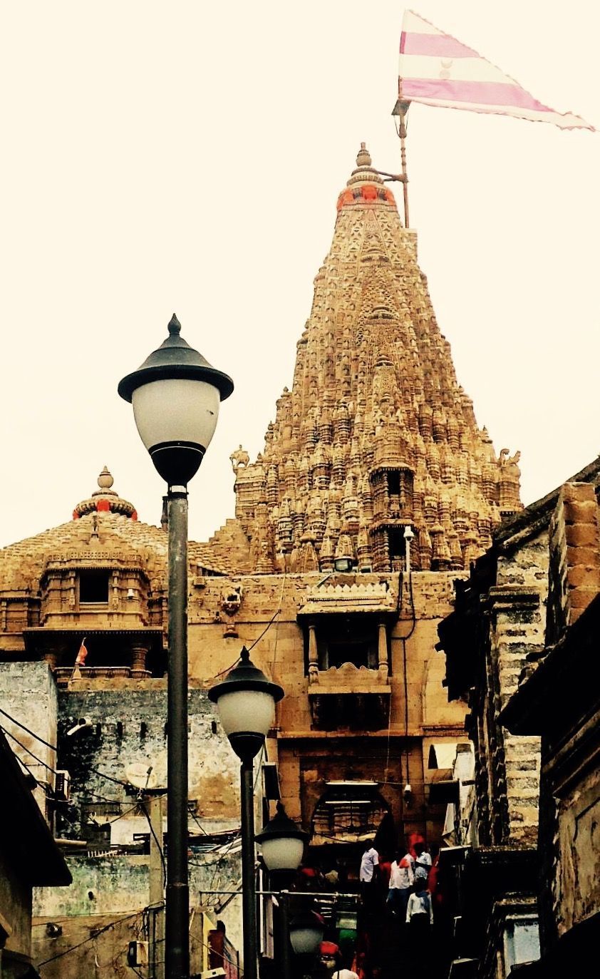 Details 134+ dwarkadhish temple hd wallpaper super hot vova.edu.vn