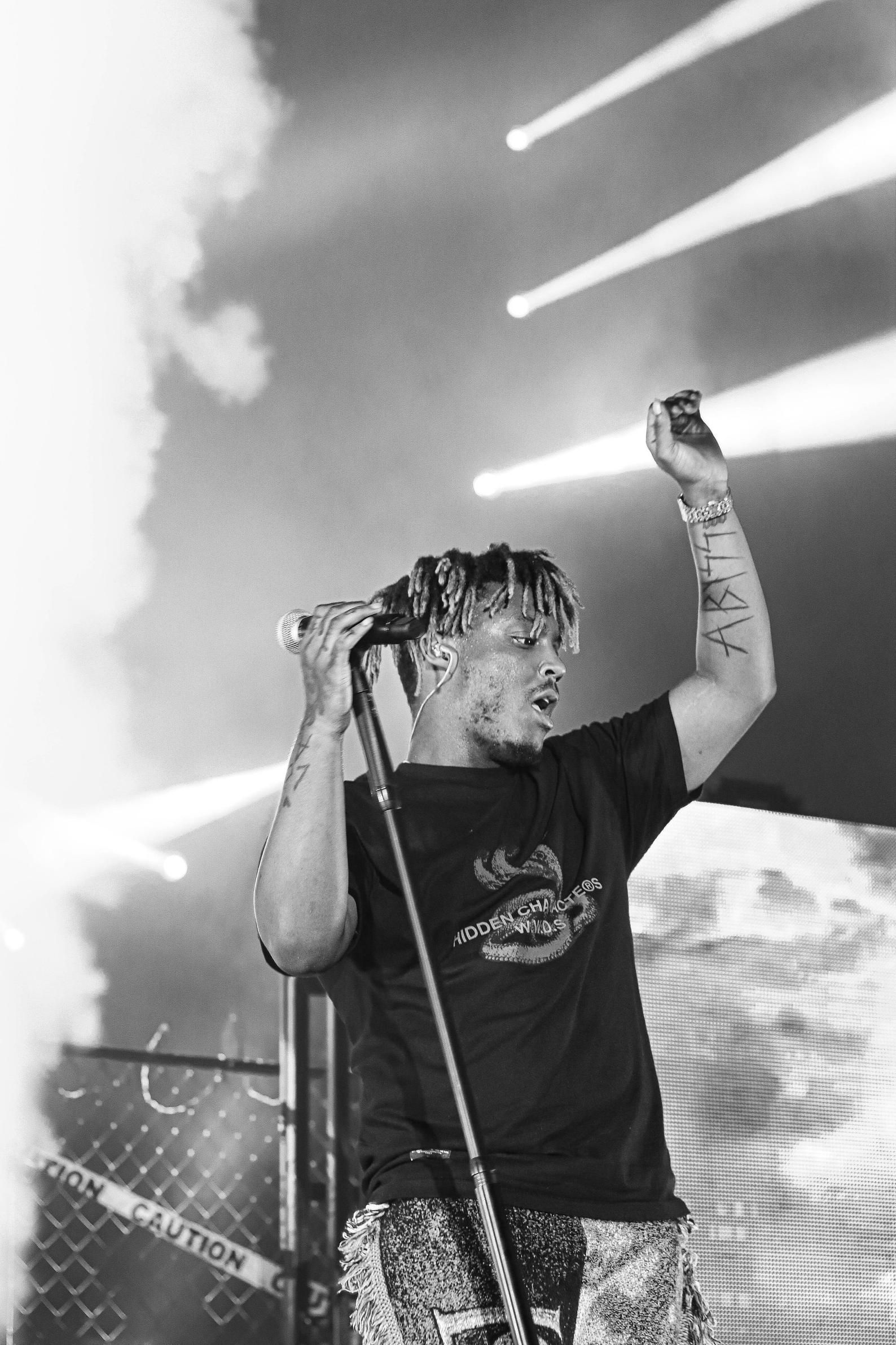 Juice Wrld Black And White Wallpapers Wallpaper Cave