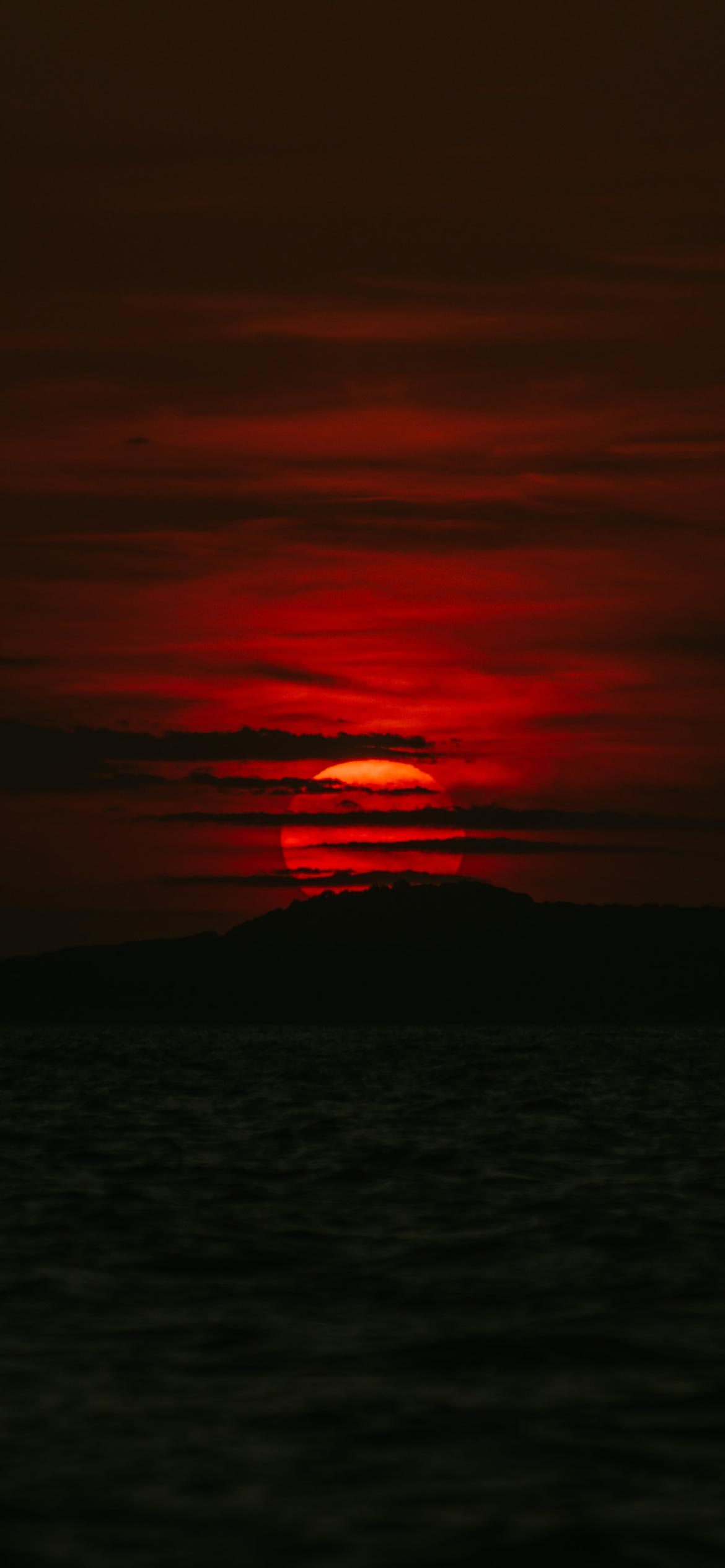 Red iPhone 12 Wallpapers Wallpaper Cave