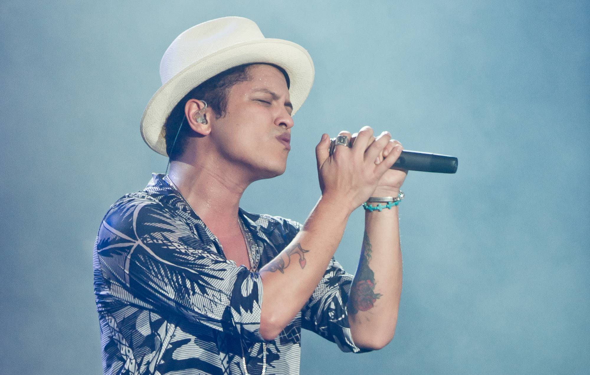 Bruno Mars 2021 Wallpapers Wallpaper Cave