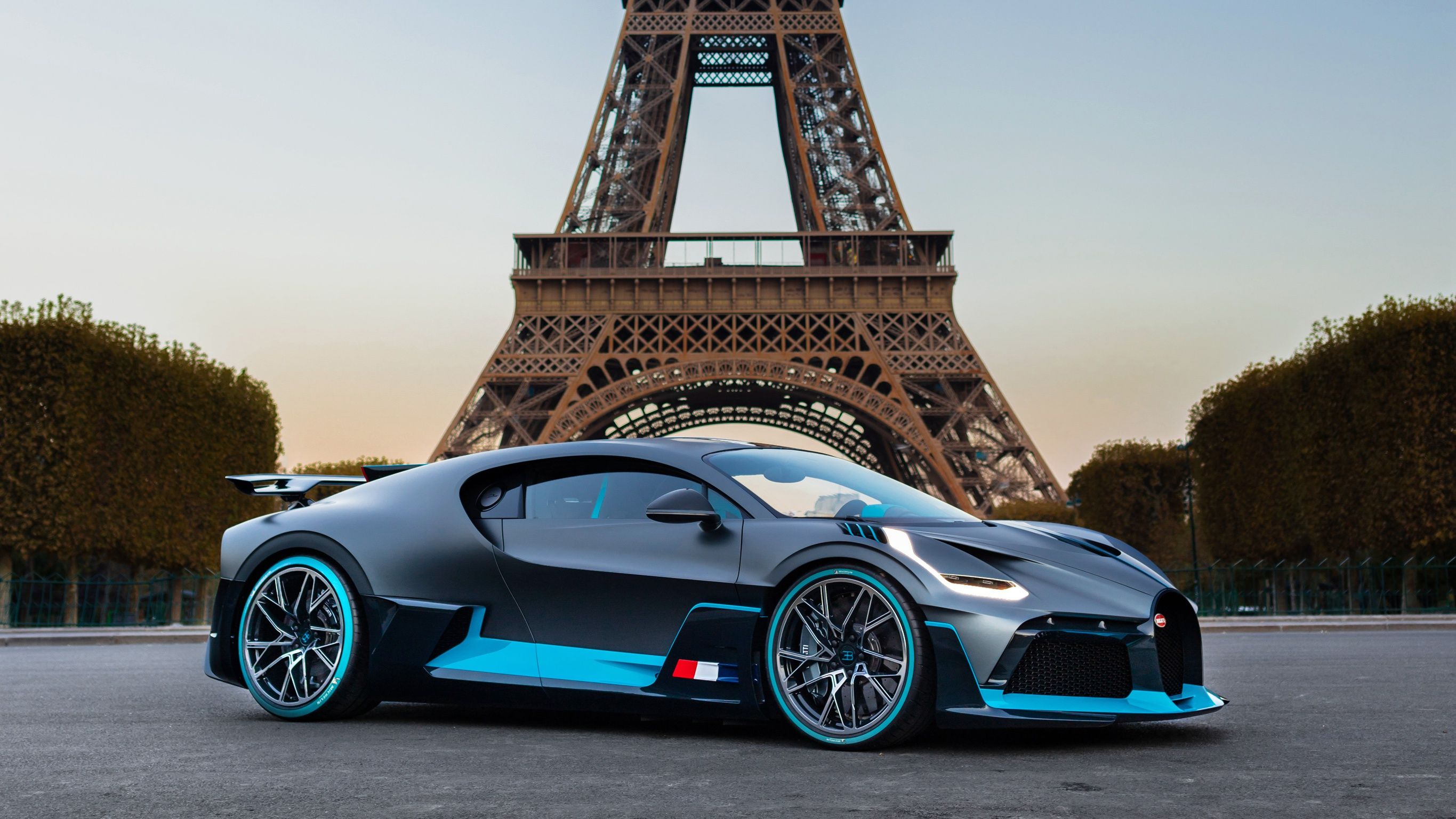 Blue Bugatti Wallpaper