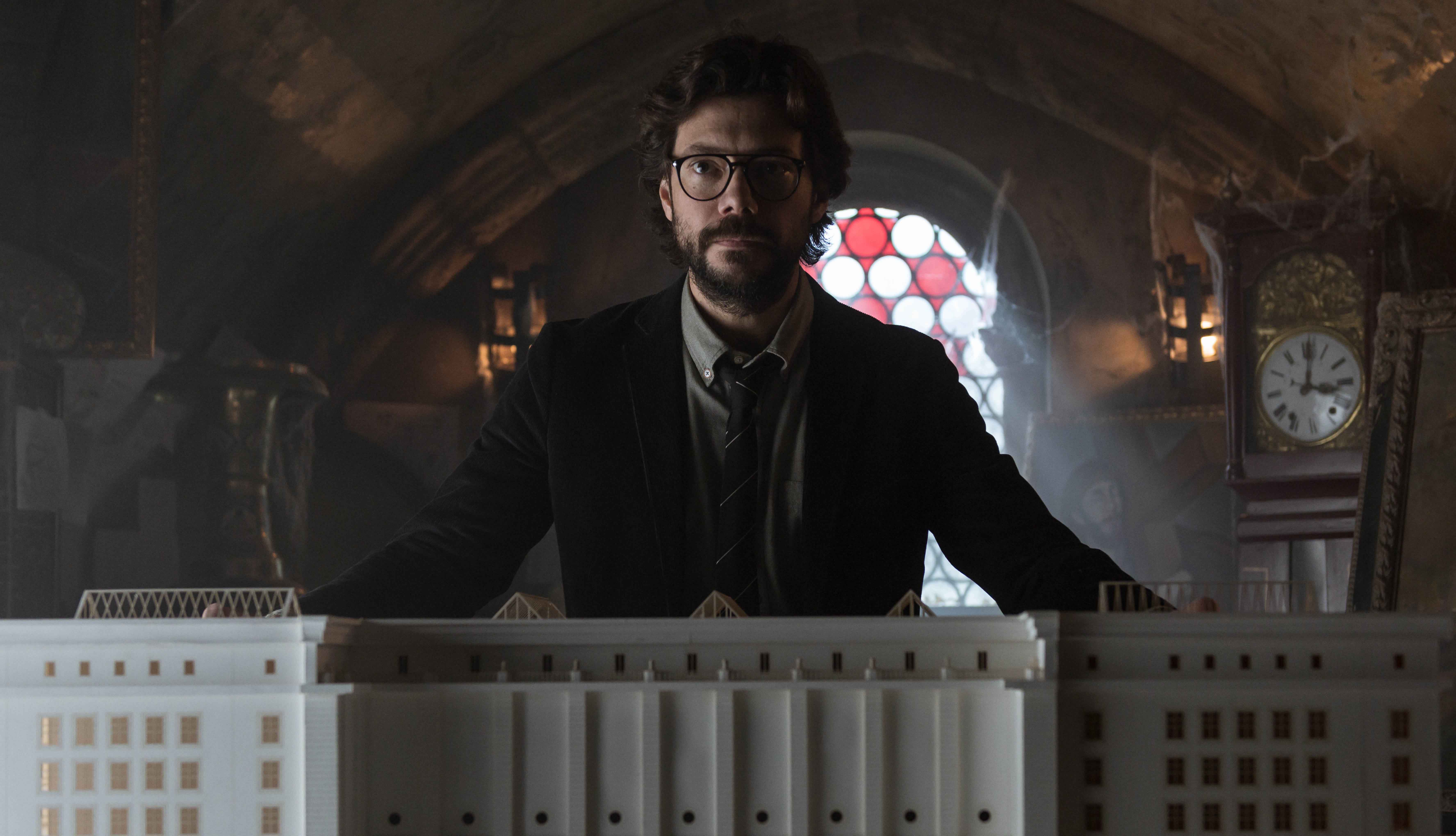 Professor Money Heist 4k Wallpapers Wallpaper Cave