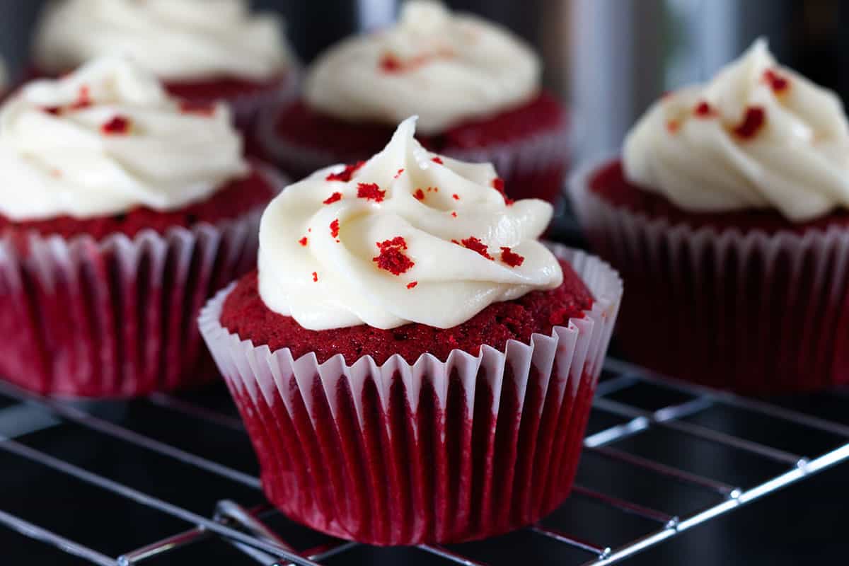 Red Velvet Cupcakes Wallpapers Wallpaper Cave