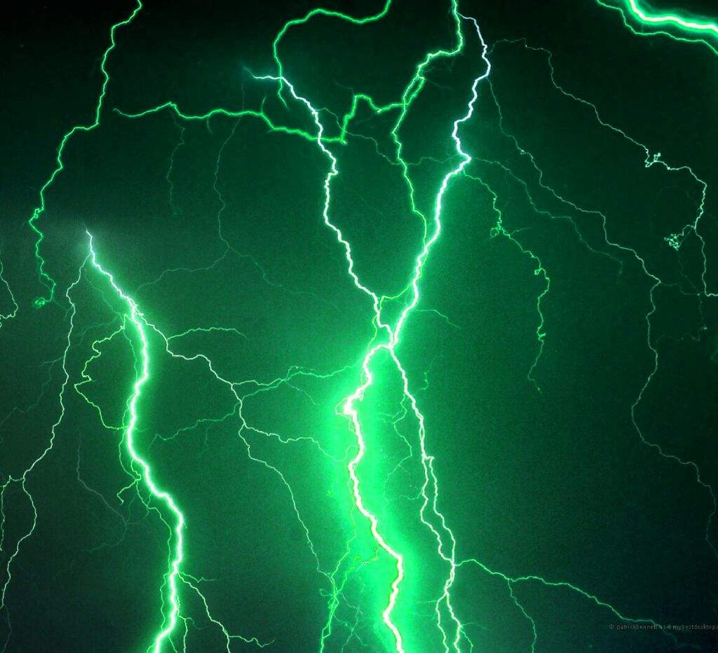 Green Lightning Wallpapers Wallpaper Cave