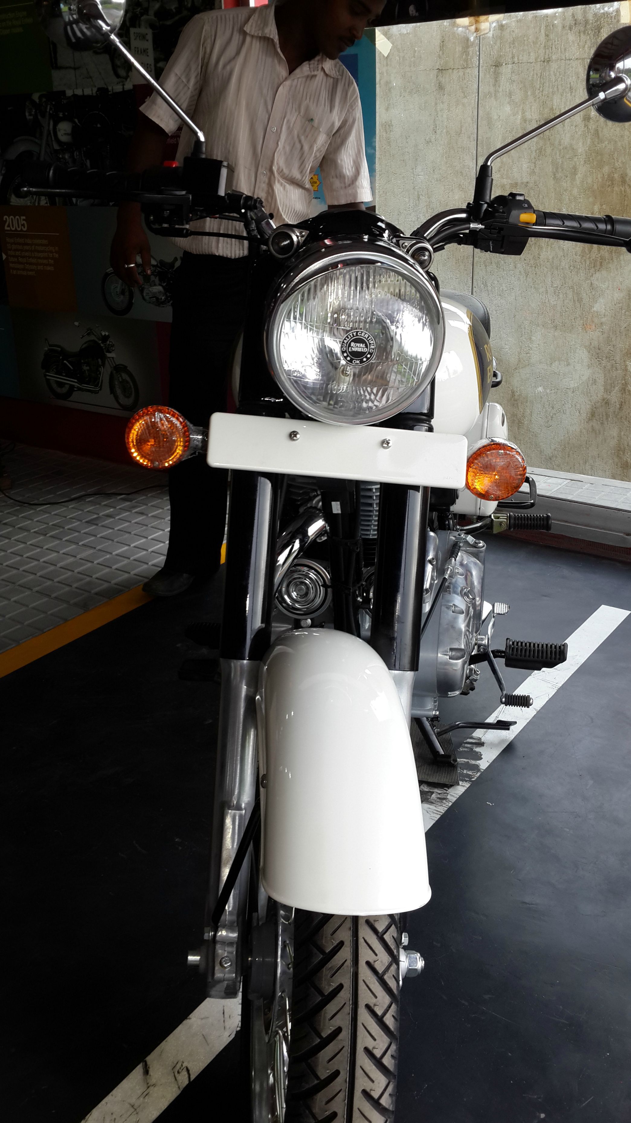 Royal Enfield White Wallpapers Wallpaper Cave