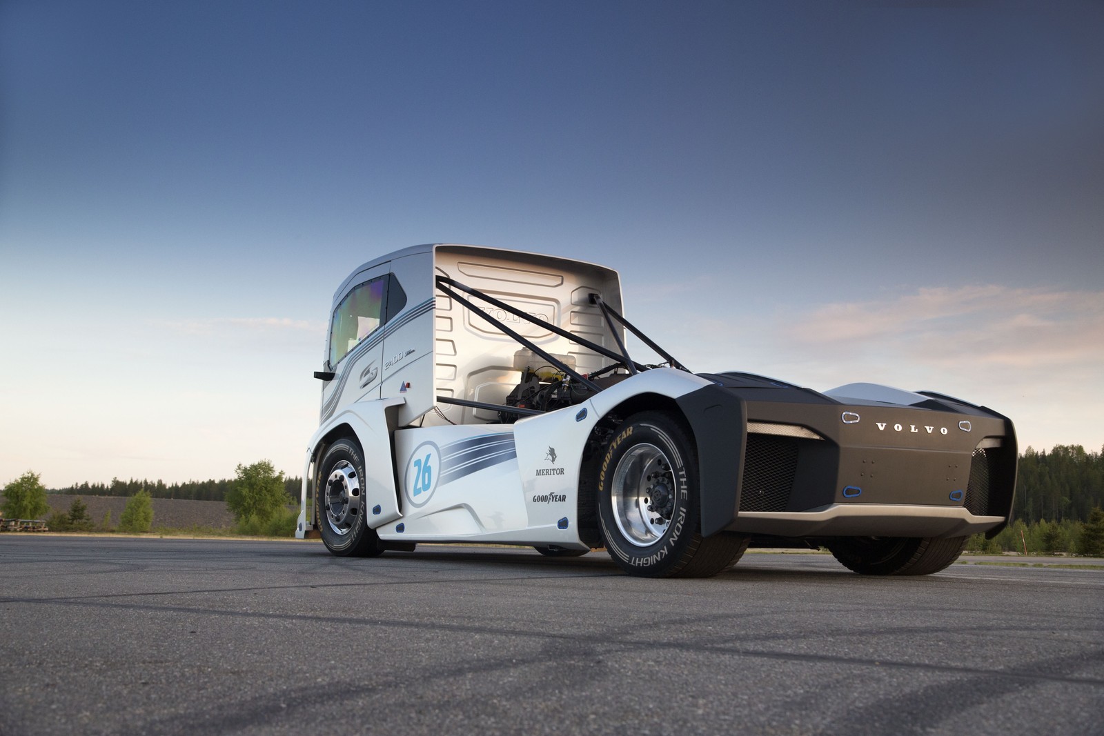 Volvo Iron Knight Wallpapers Wallpaper Cave