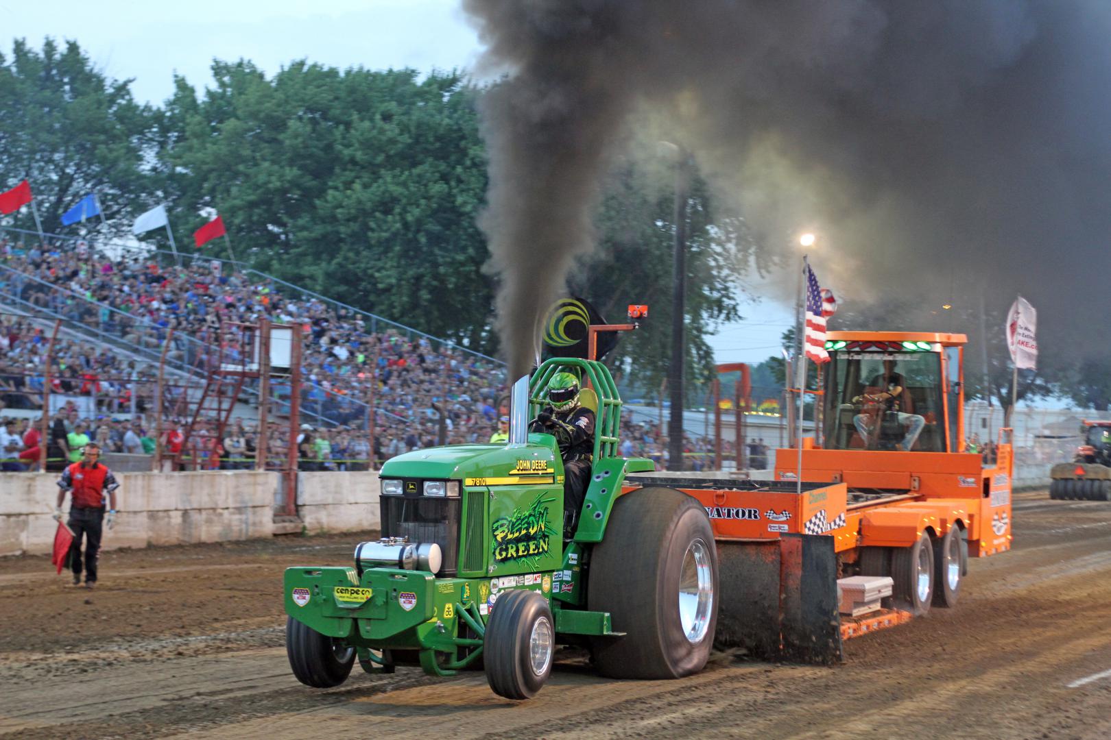 Tractor Pulling Wallpapers Wallpaper Cave