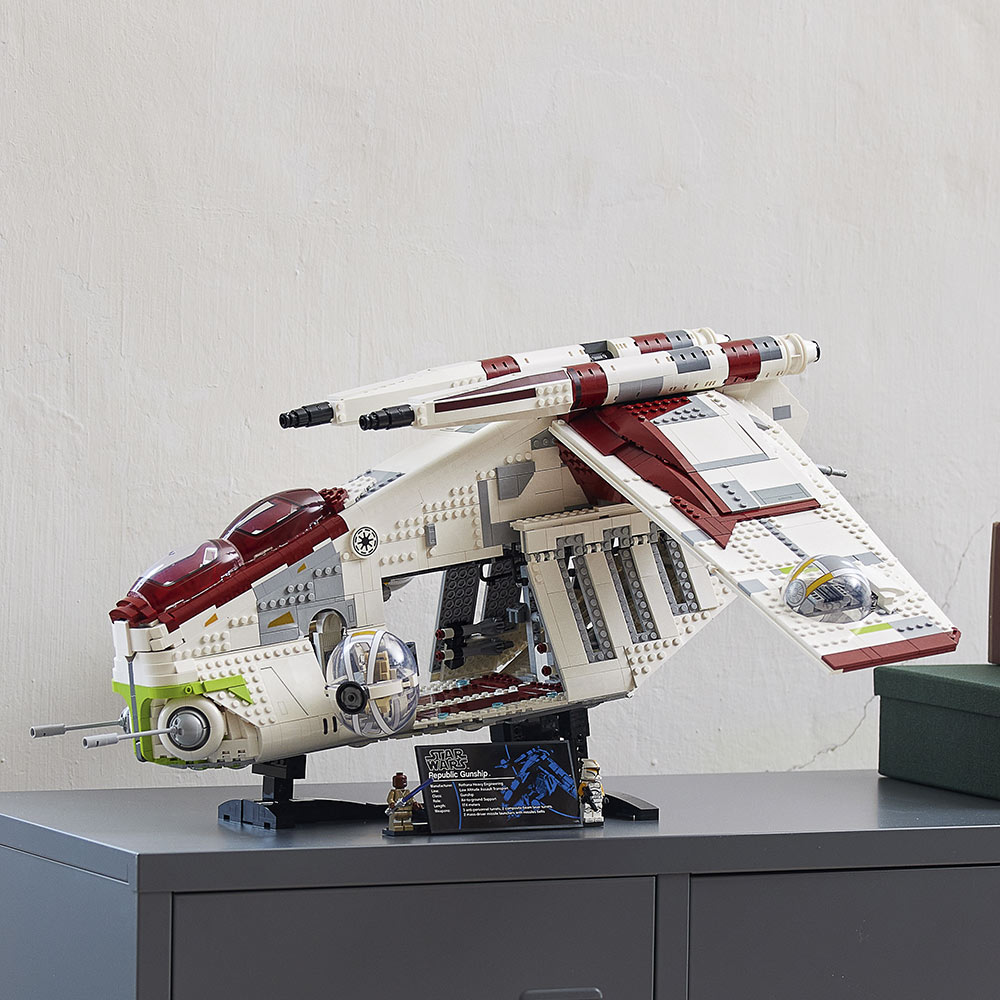 Lego Star Wars Republic Gunship Wallpapers Wallpaper Cave