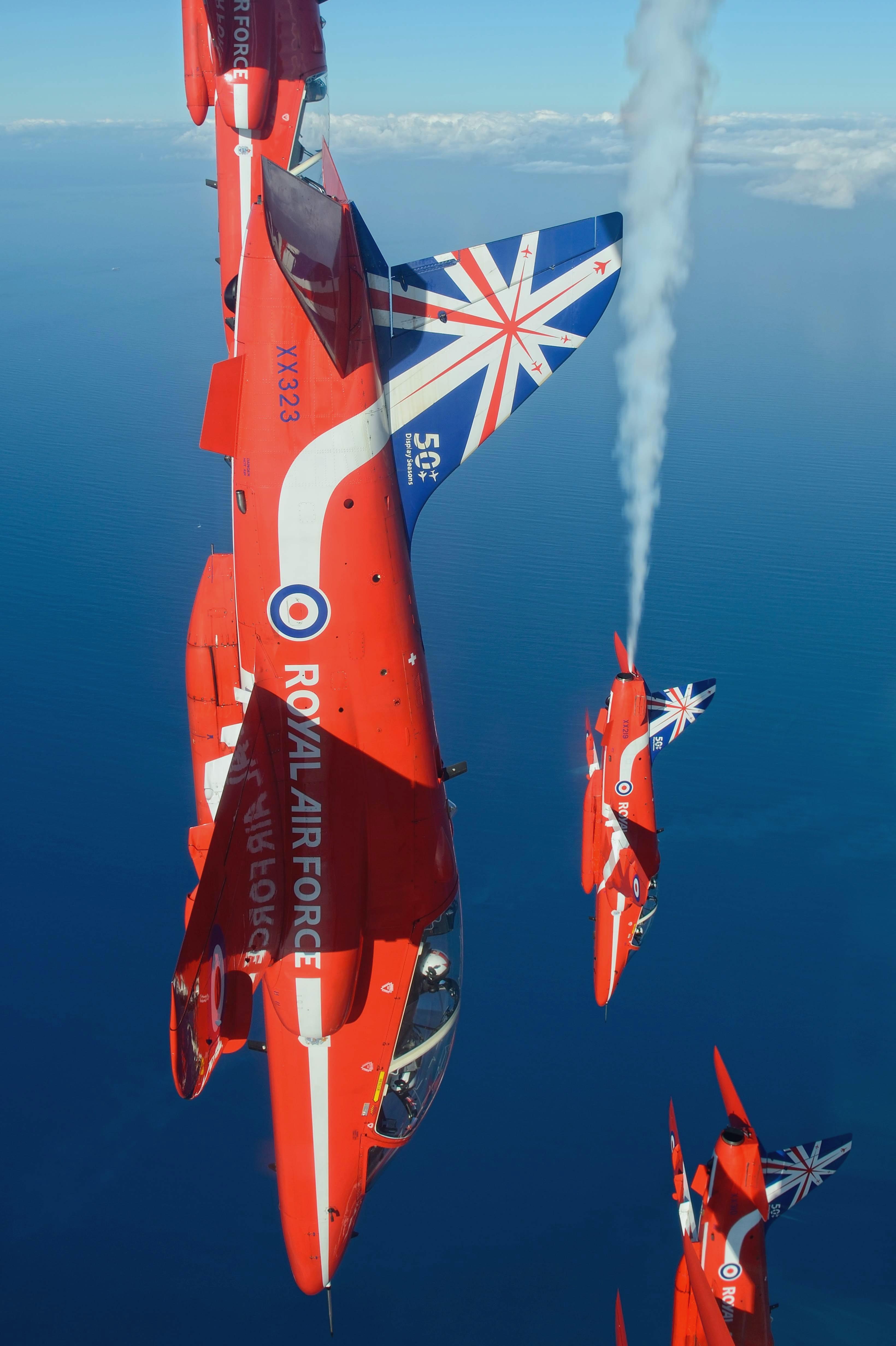 Red Arrows Wallpaper HD Download