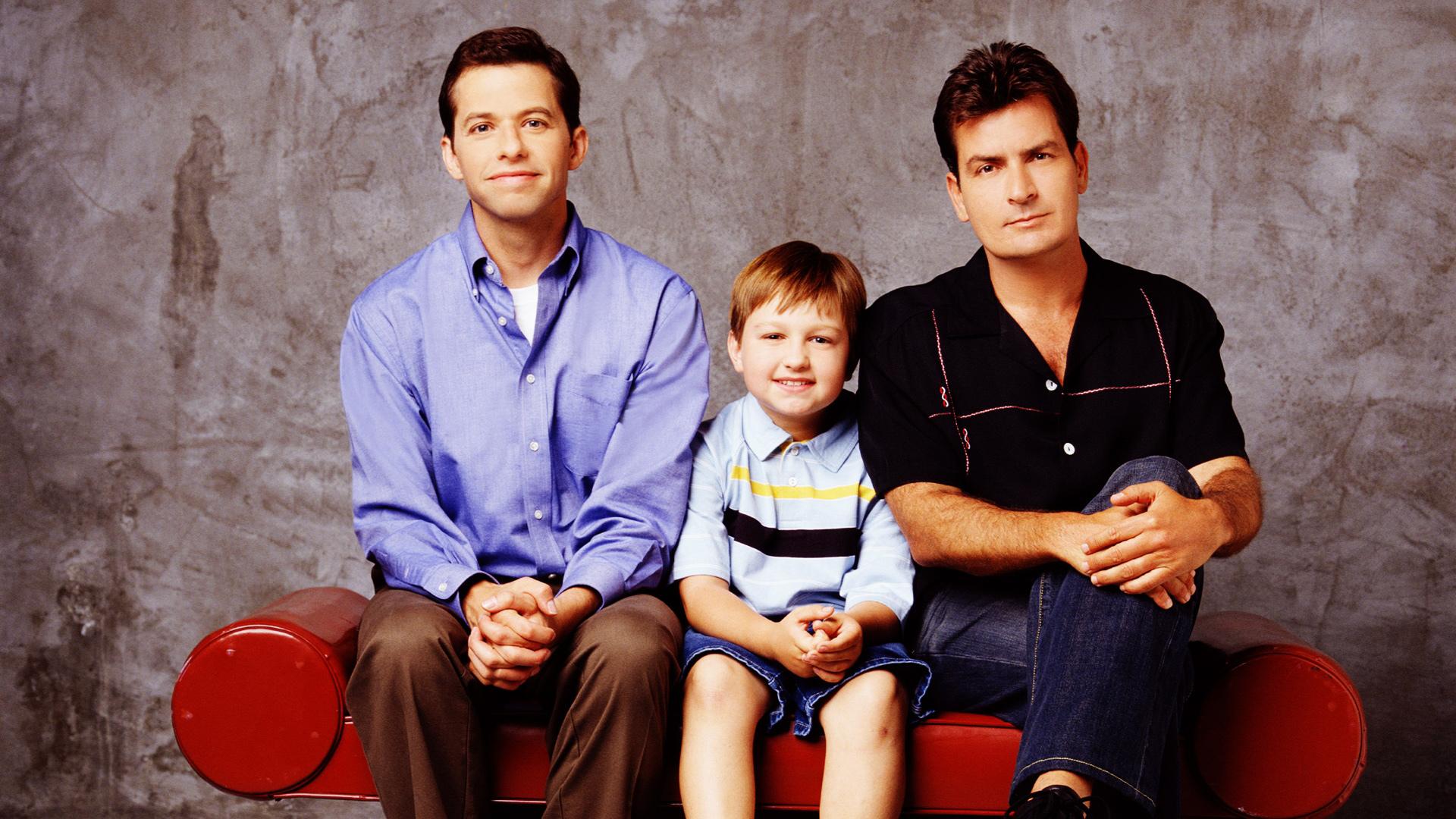 Two And A Half Men Wallpaper HD Download