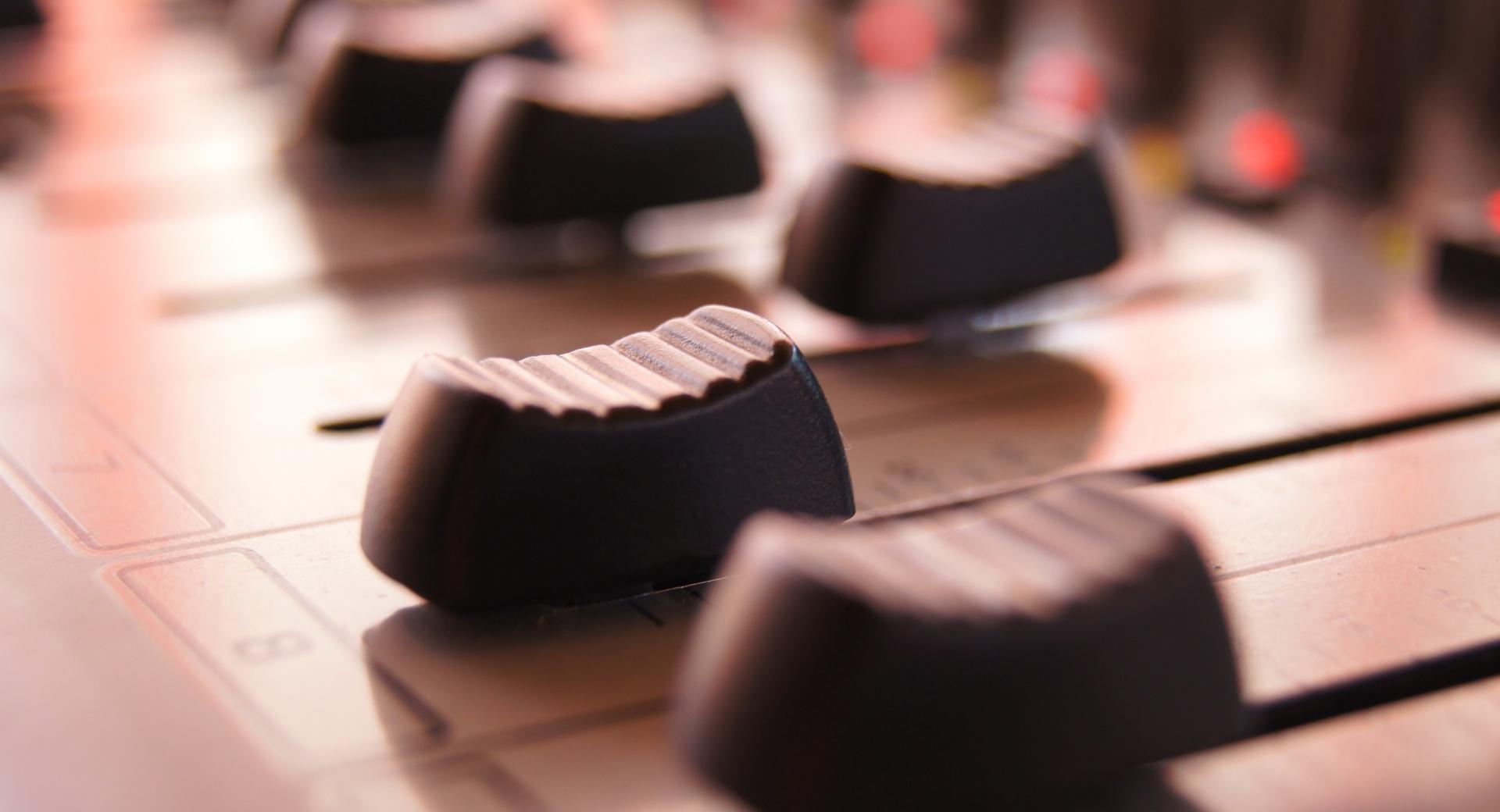 1200W Digital Mixer Wallpaper HD Download