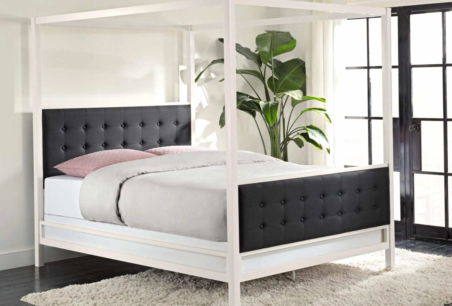 Bed 2048 x 2048 iPad wallpaper download