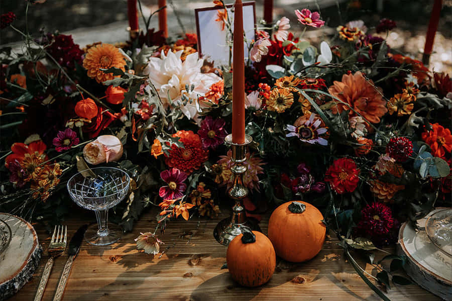 [100+] Fall Flowers Wallpapers