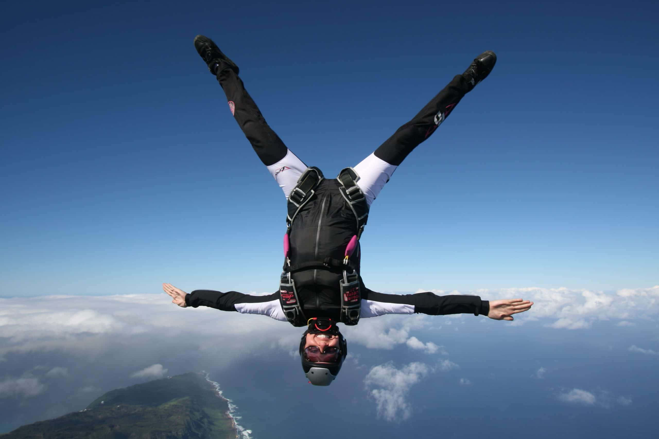 [100+] Skydiving Wallpapers