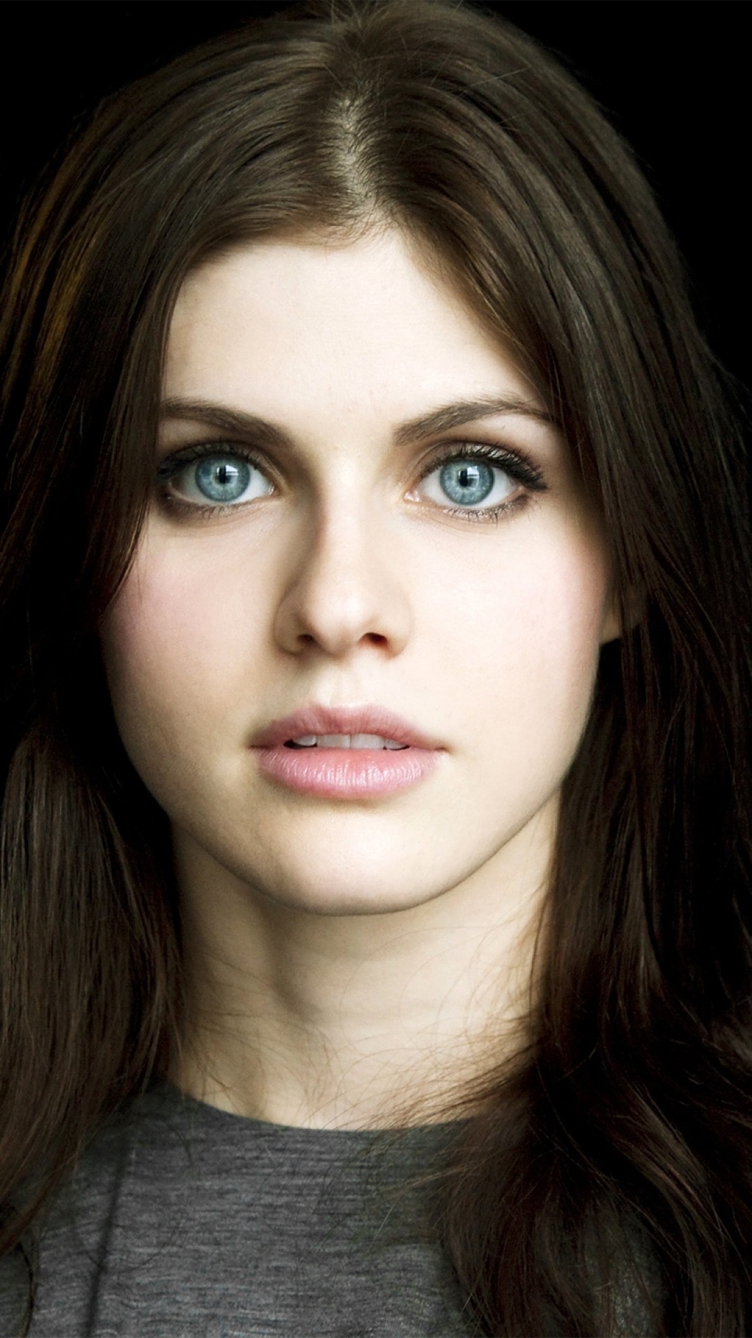 Alexandra Daddario Wallpapers (75+ pictures) - WallpaperSet