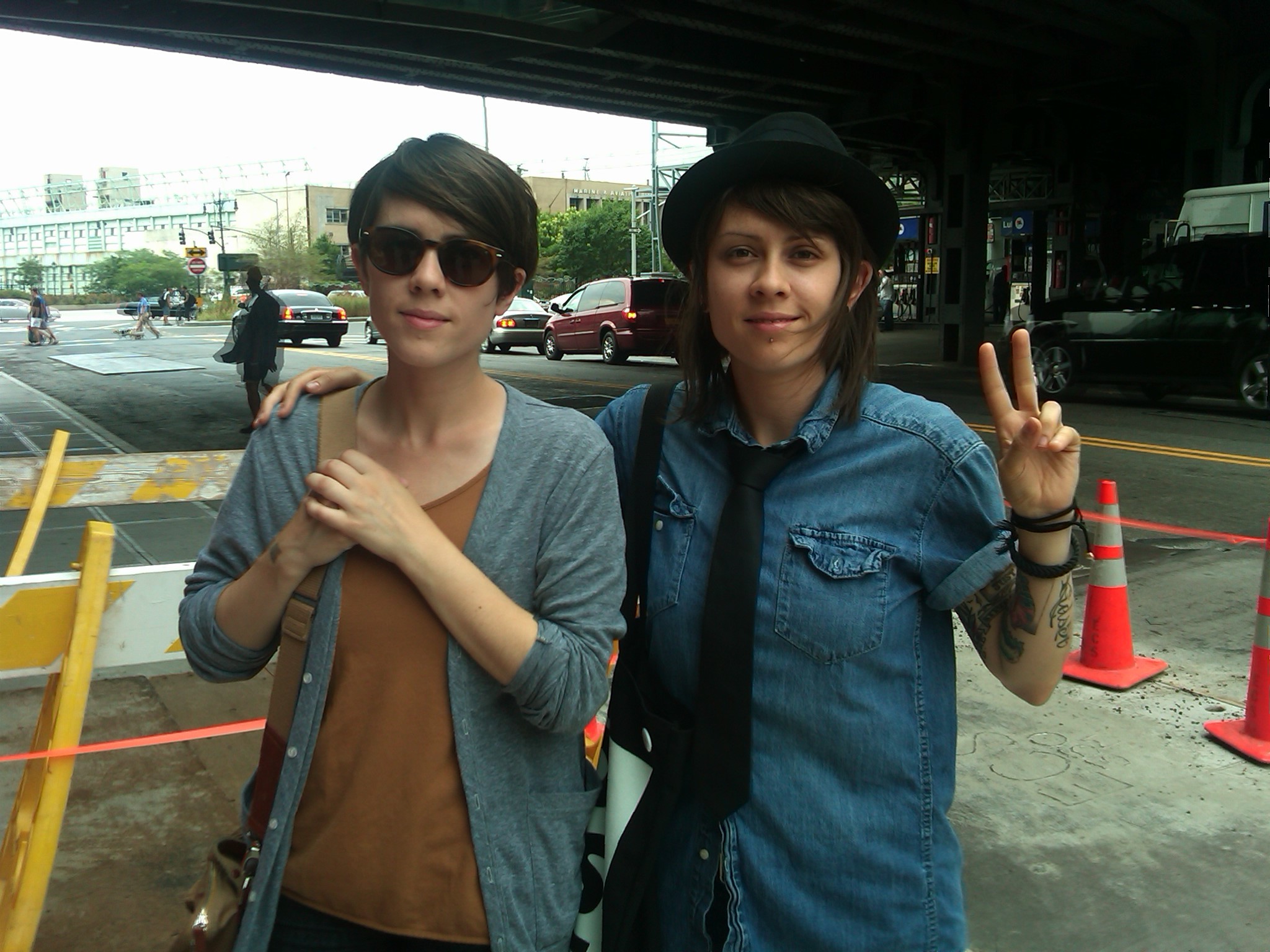 Tegan and Sara Wallpaper (69+ pictures) WallpaperSet