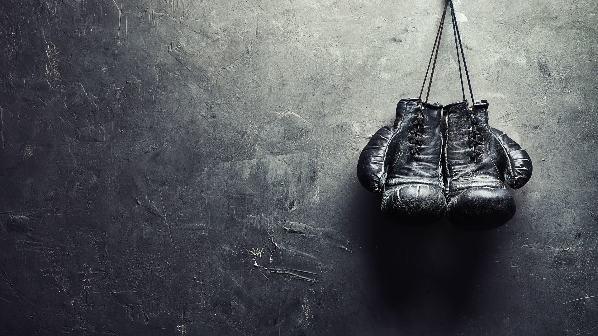 Hanging Boxing Gloves Wallpaper (56+ pictures)