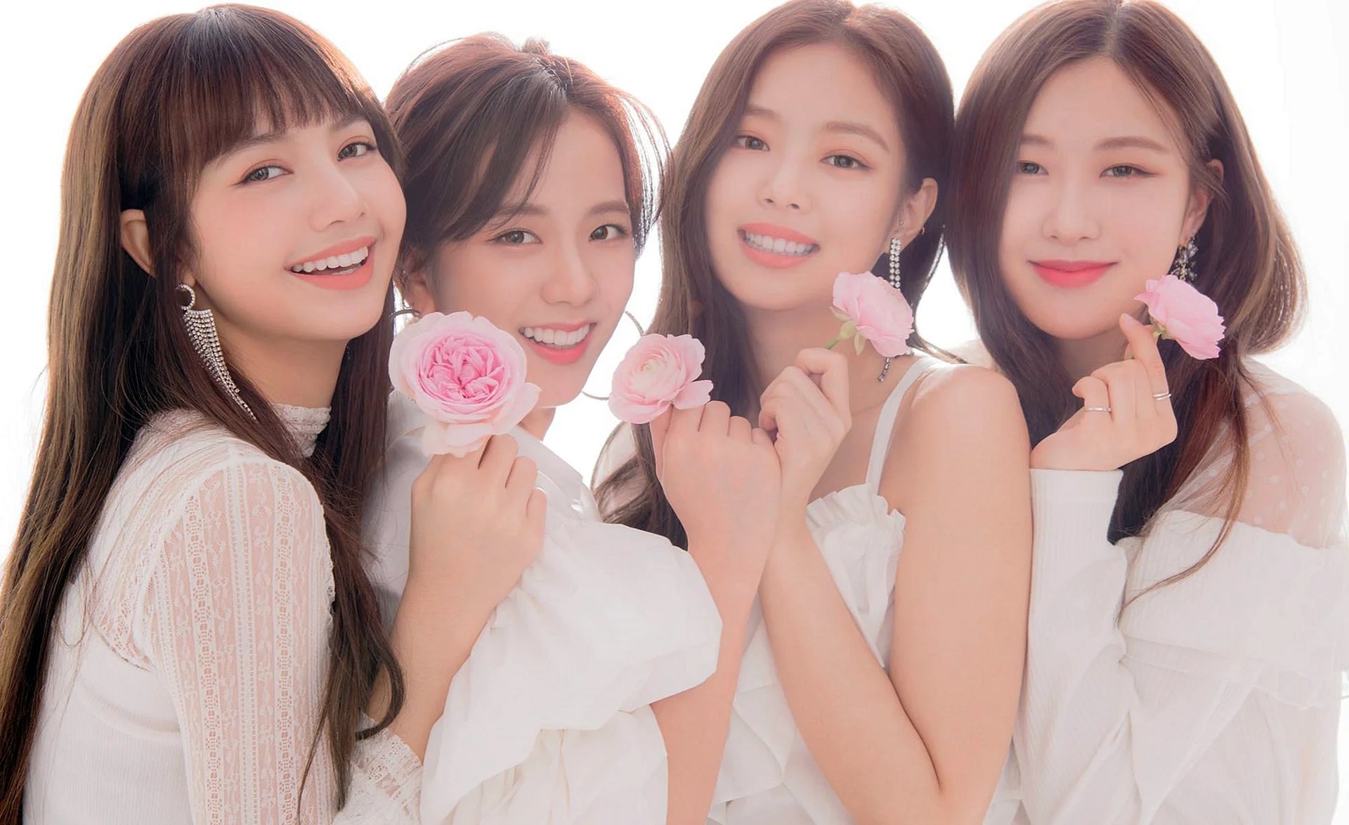 Blackpink Crown Wallpapers WallpapersHigh