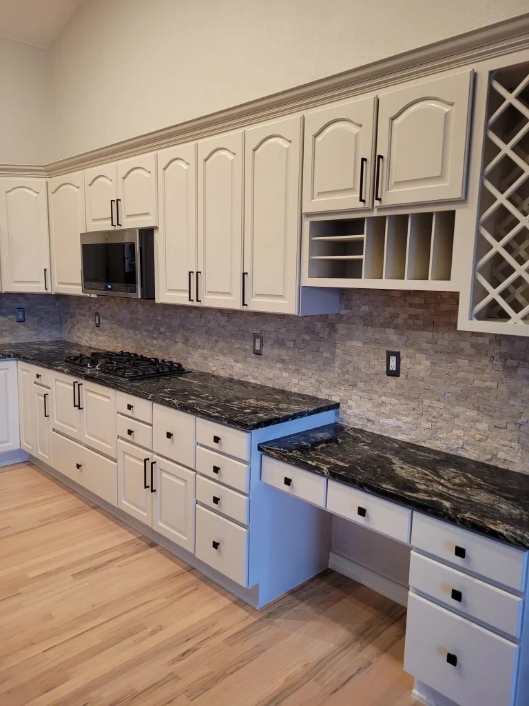 Refinishing And Painting Of Denver Colorado Matttroy