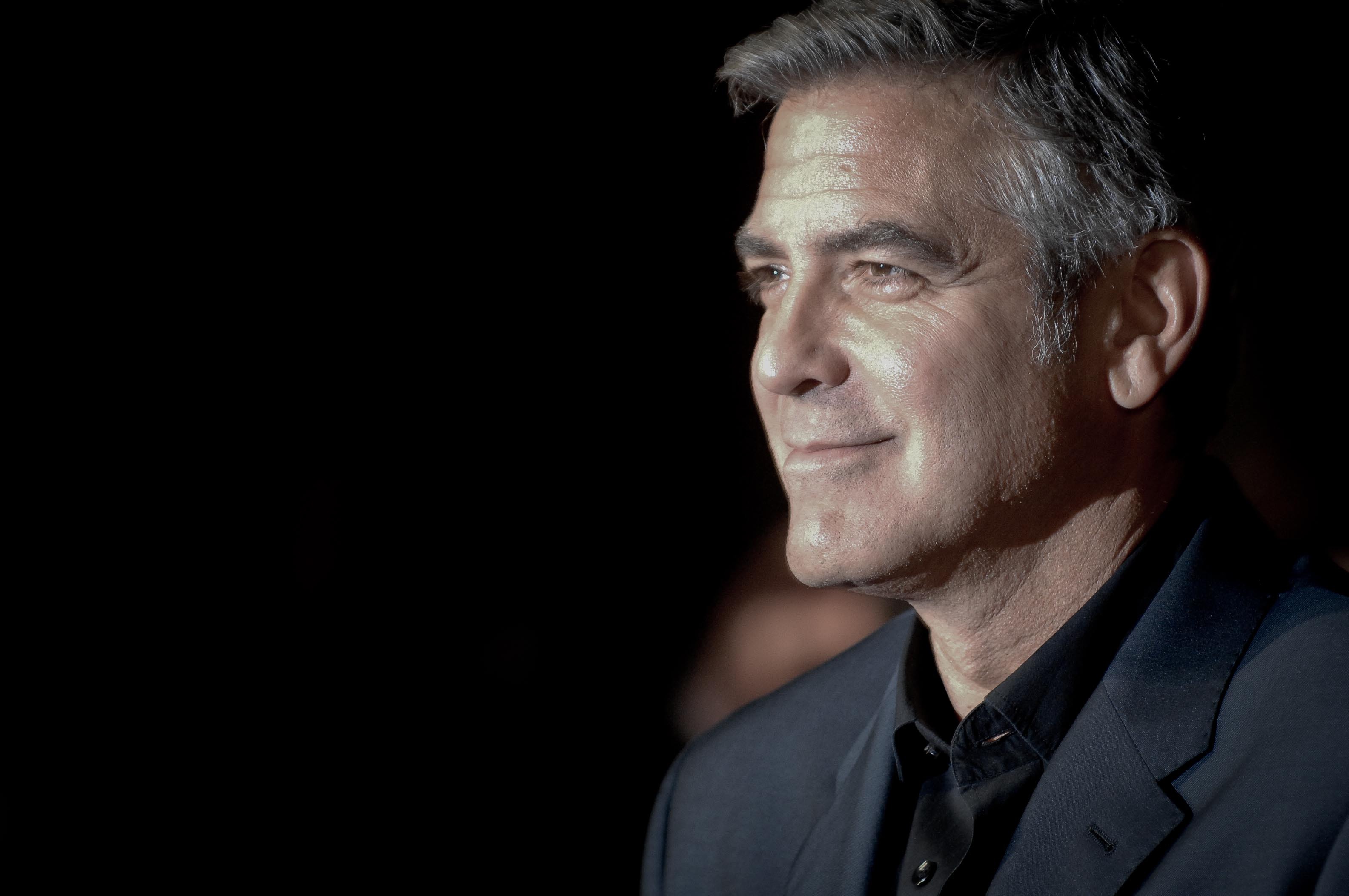 Clooney Wallpapers Images Photos Pictures Backgrounds