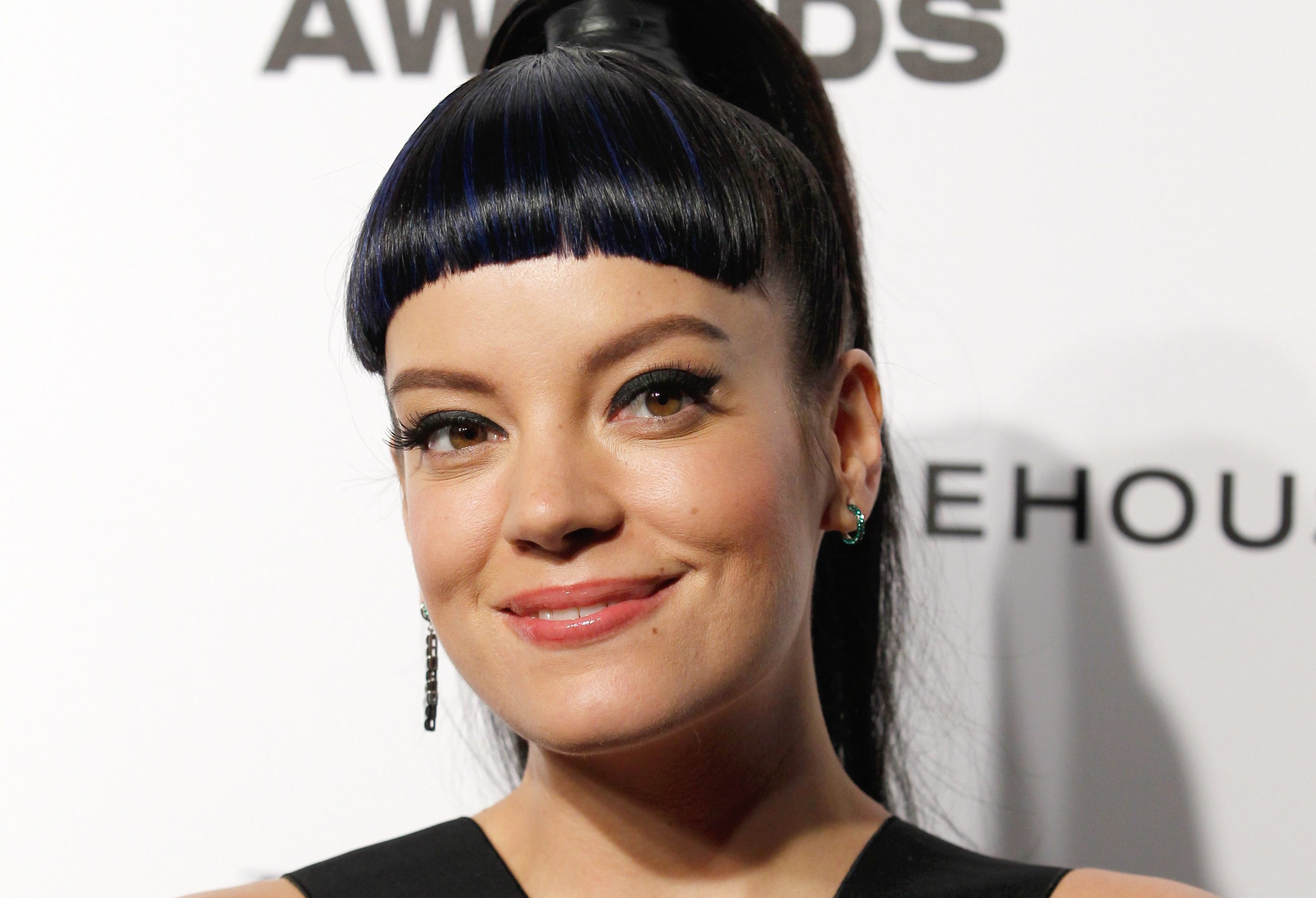 Lily Allen Wallpapers Images Photos Pictures Backgrounds