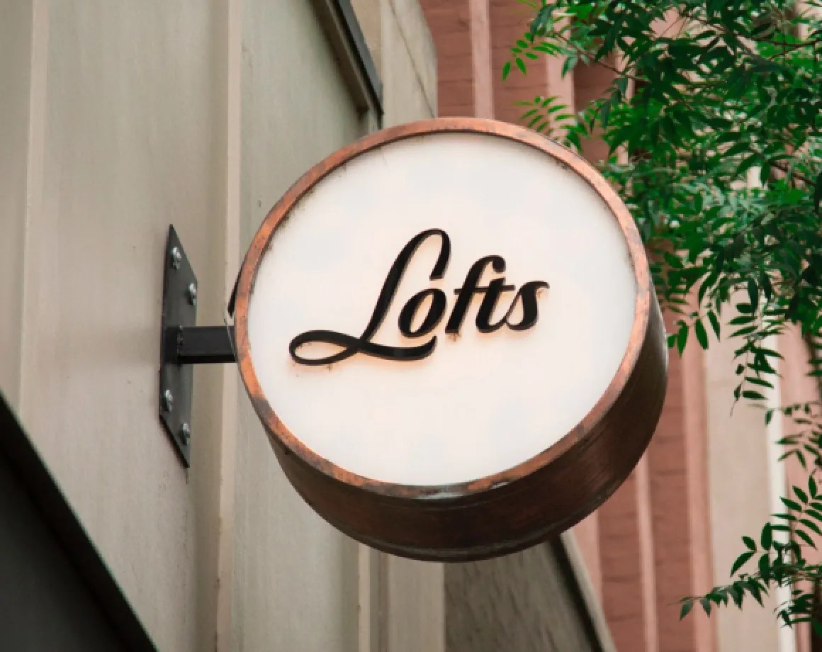 5 Effective Tips to Custom Signage Solutions for Your Business Success