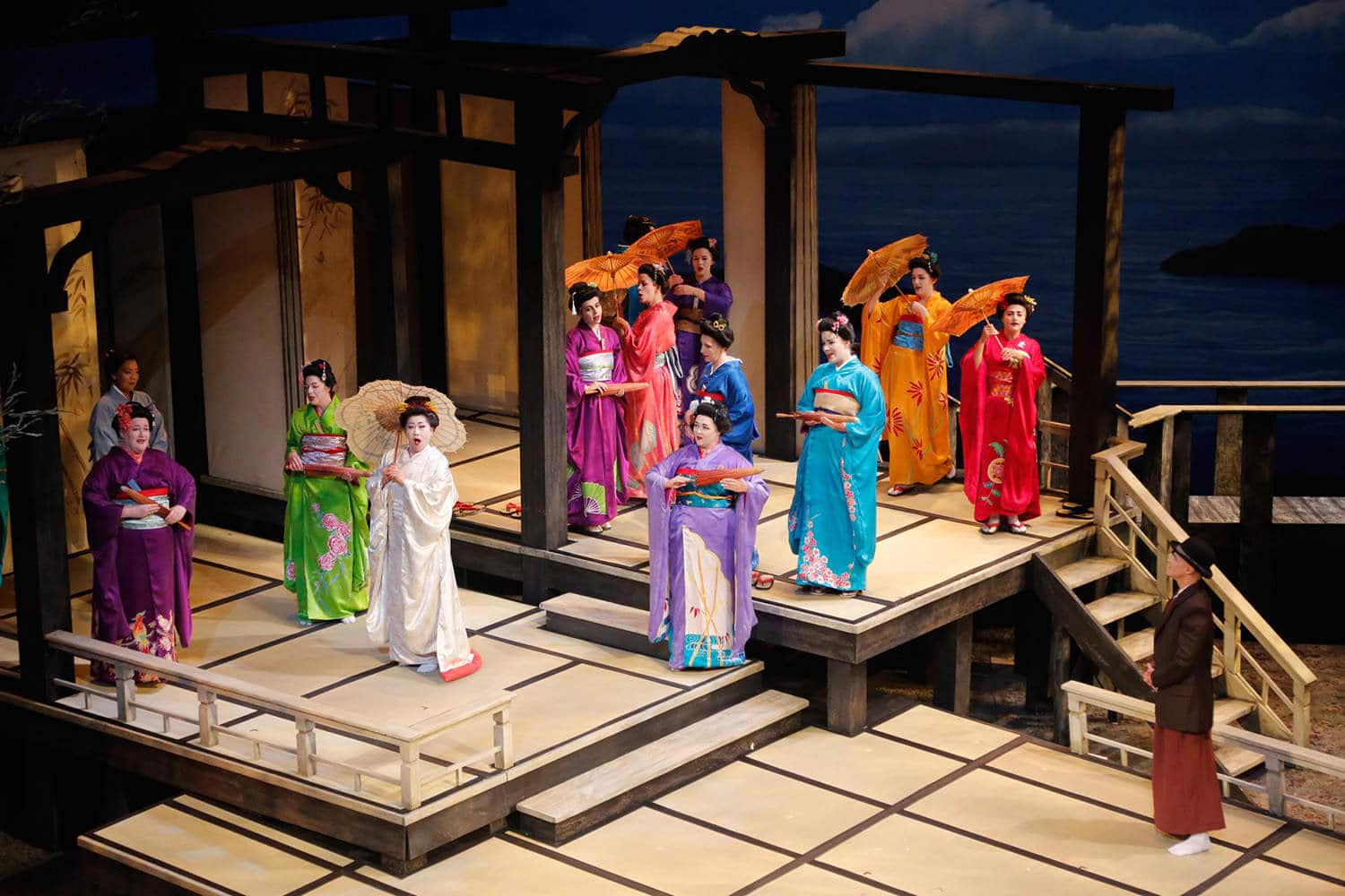 Spotlight Feeling operatic WALTER Magazine