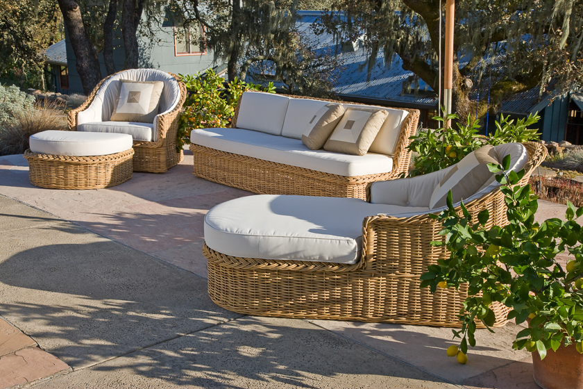 The Wicker Works Outdoor, Classic Outdoor Large Scale Lounge Chair