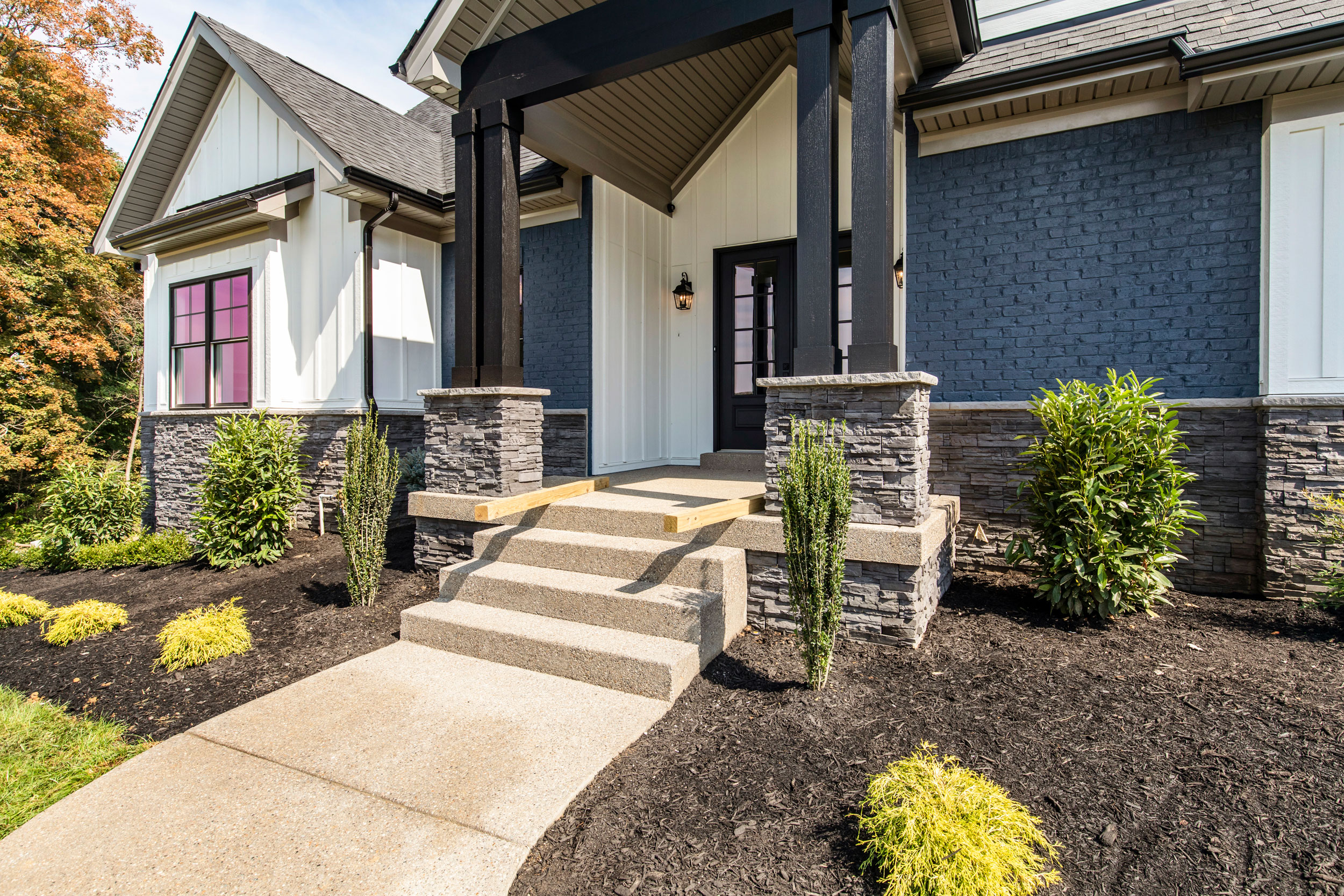 Farmhouse Estate Walt Schumm New Homes Oldham County