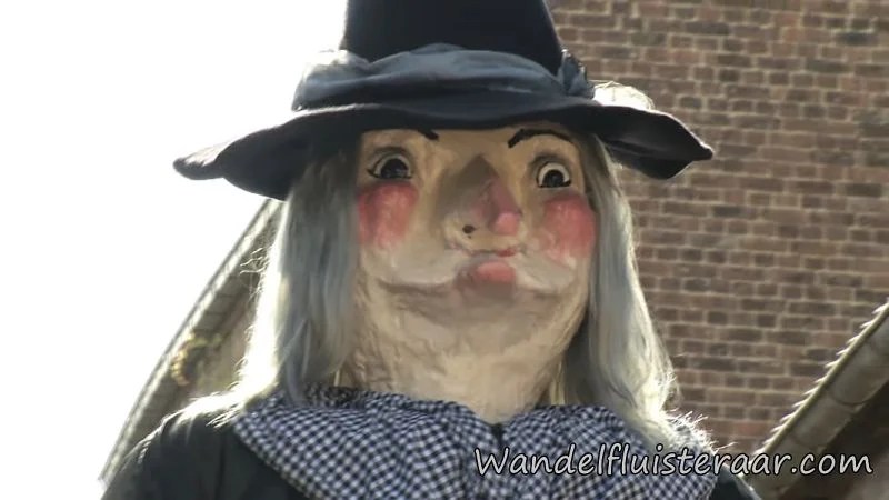 De Makrallen: heksen vereniging van Bever.