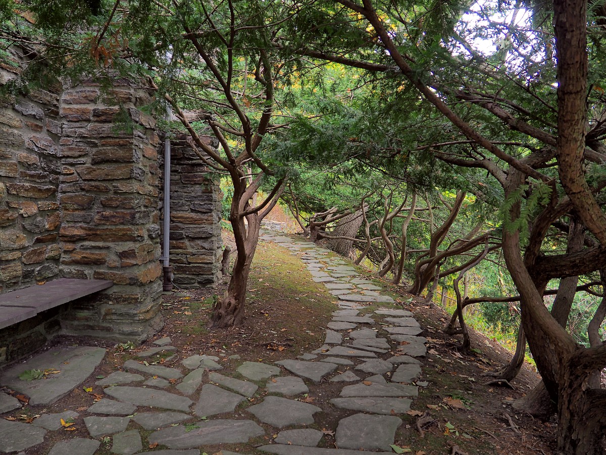 Garrett Chapel Pathway