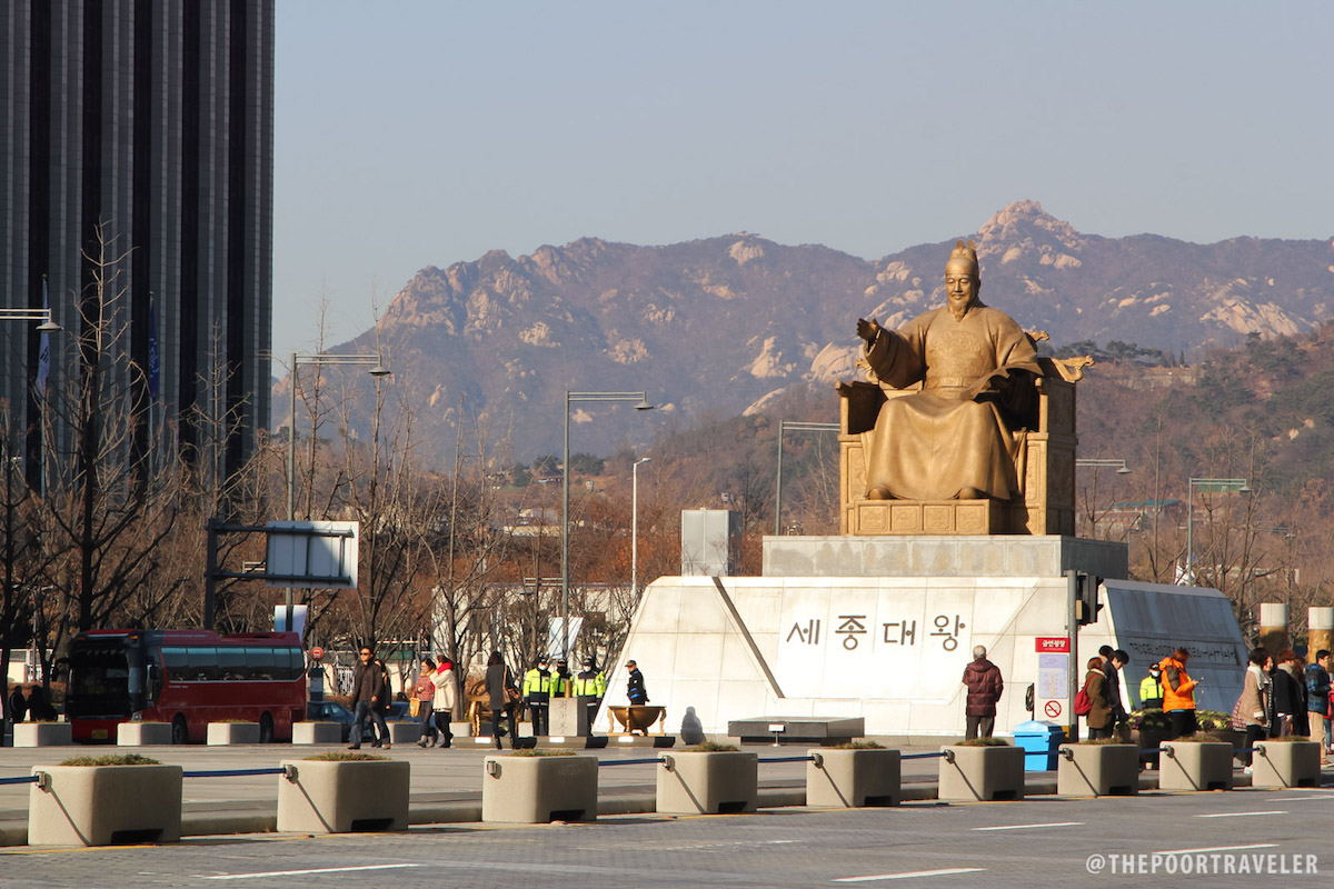 Seoul Statue WanderGeneration
