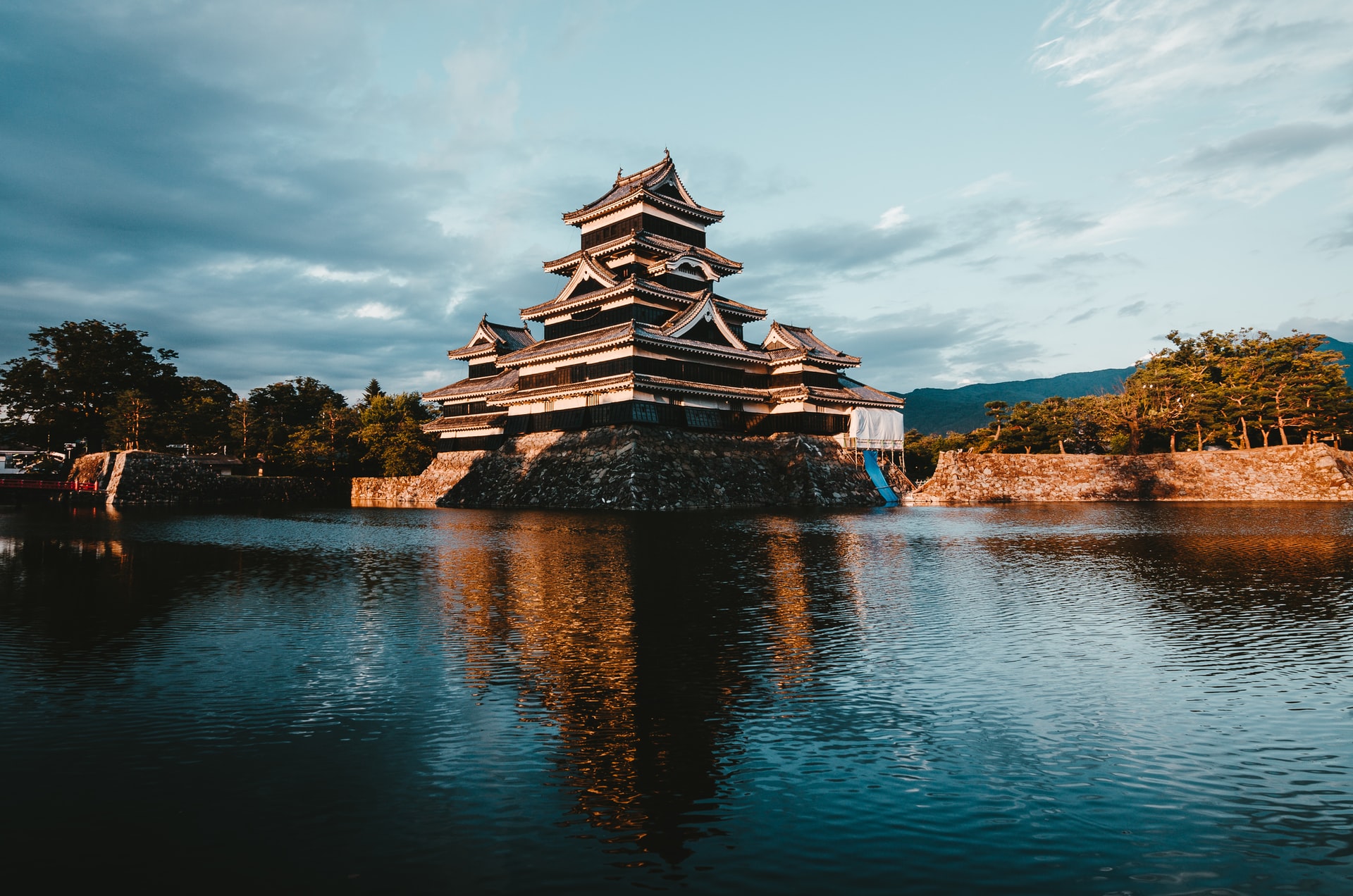 Matsumoto Castle, Japan's oldest castle Wanderlust Pulse