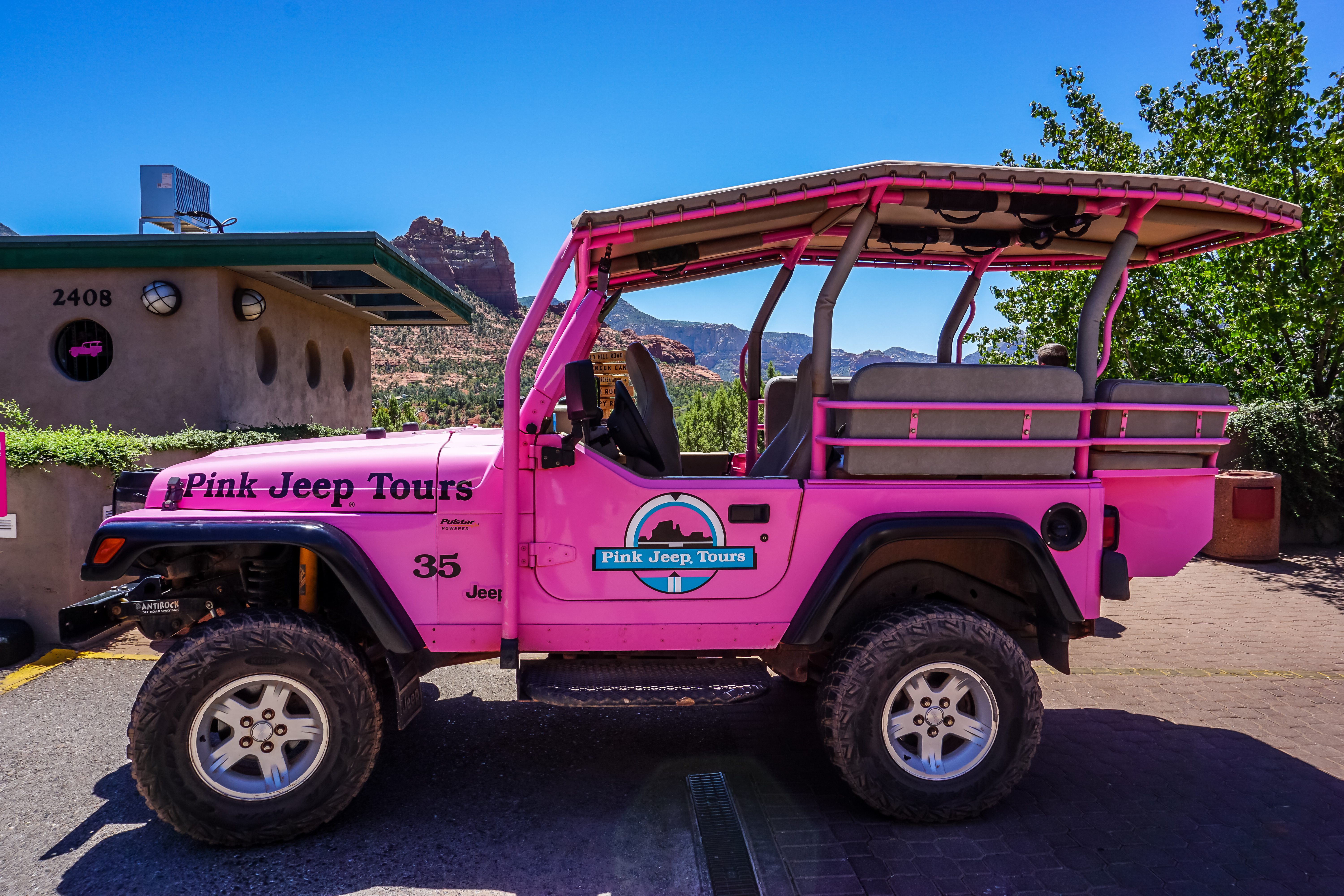 pink jeep ride on