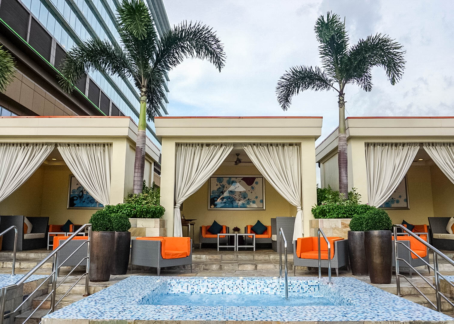 SOLAIRE RESORT & CASINO IN MANILA – WANDERLUSTYLE – Hawaii Travel & Lifestyle Blog