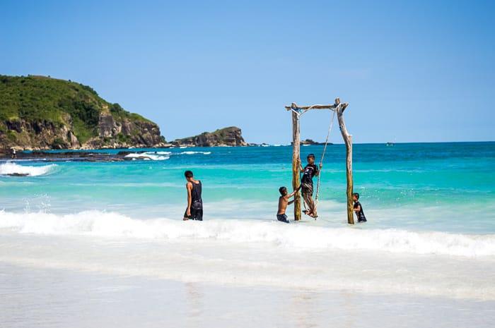 Where To Stay In Lombok - Senggigi Or Kuta [Plus Things To Do & Getting There]
