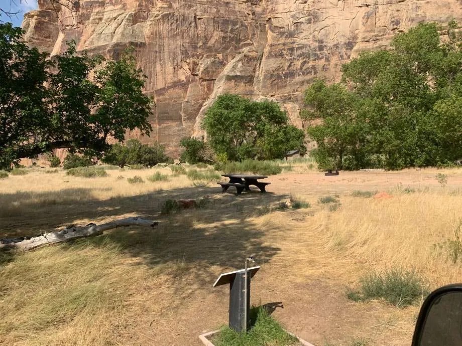 Dinosaur National Monument for Travelers, Vandwellers and Kids at Heart on Wand'rly