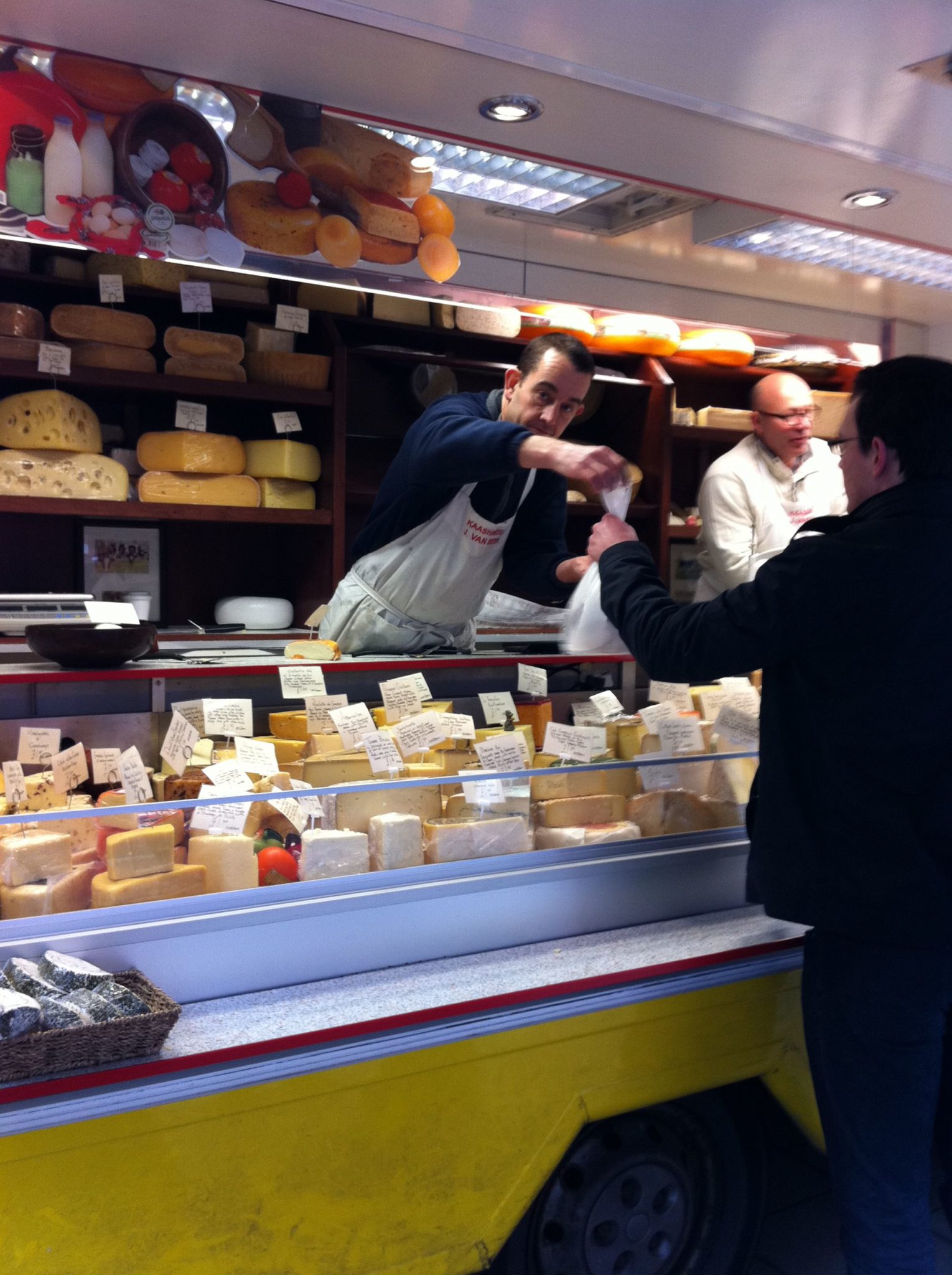 Wanstead farmer’s market Adventures in cheese Wansteadium