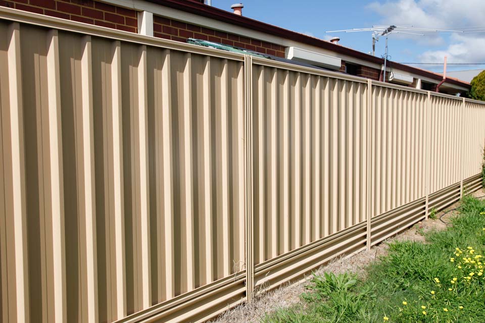 Complete Fencing Solutions to Perth Homes & Businesses