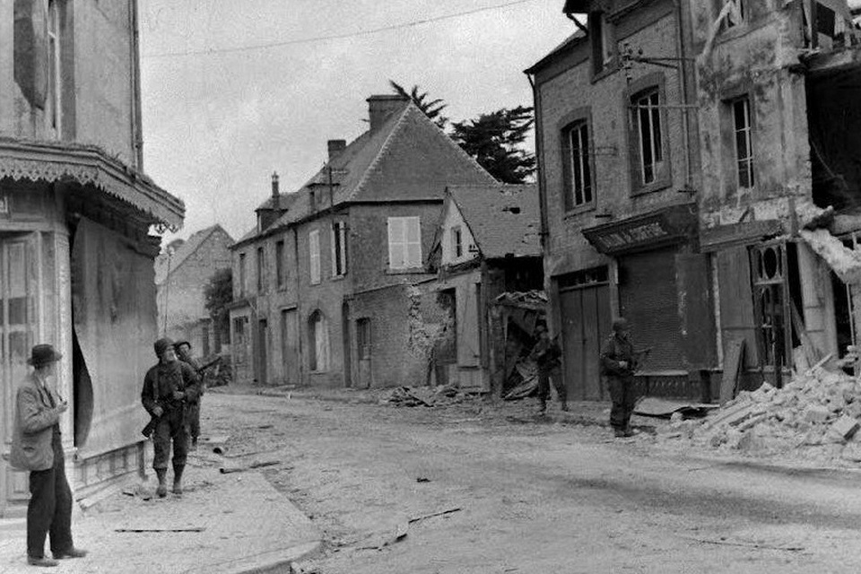The Battle of SainteMereEglise 1944 Dday and after